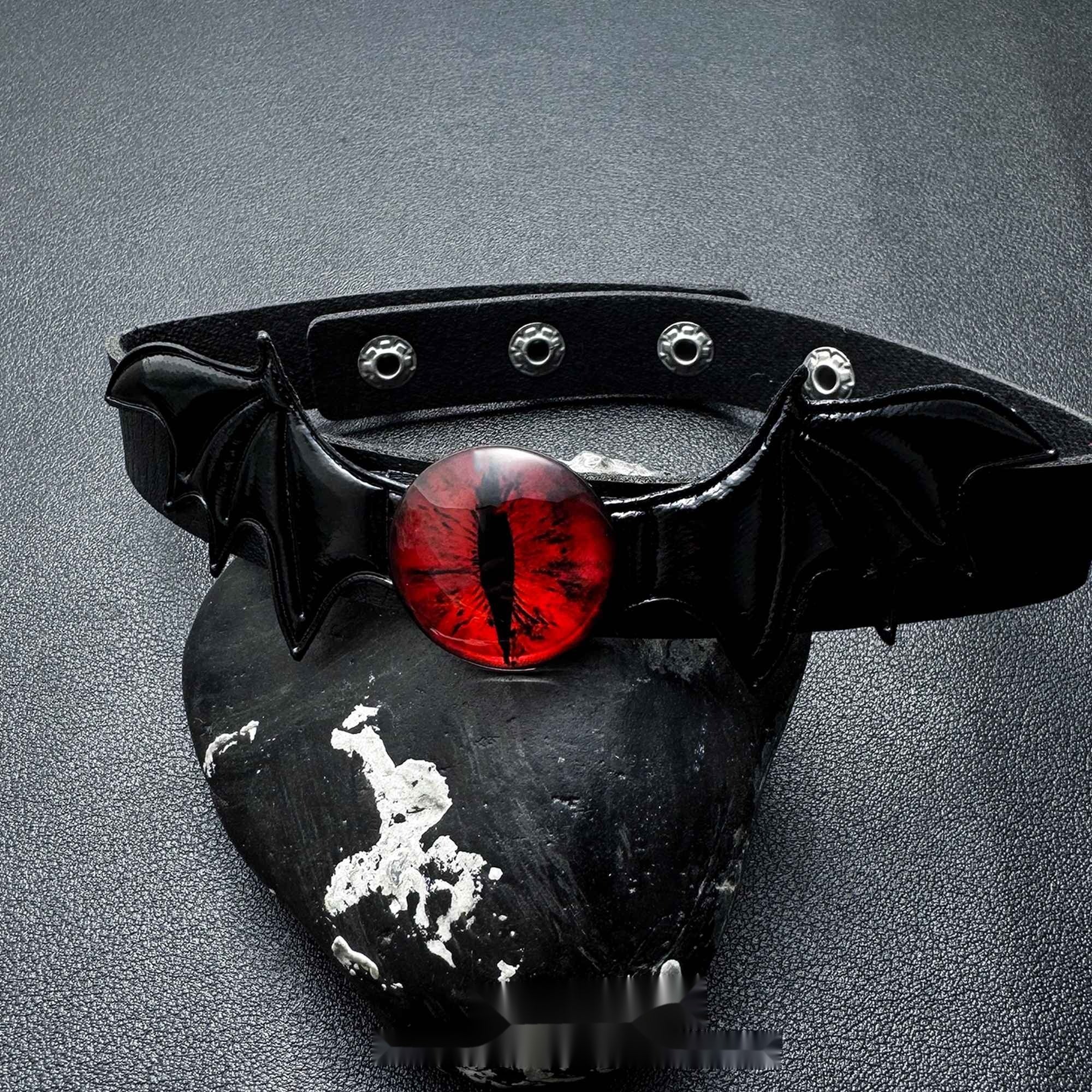 Accessories_Gothic_Bat_Demon_Eye_Leather_Choker_MISSTT