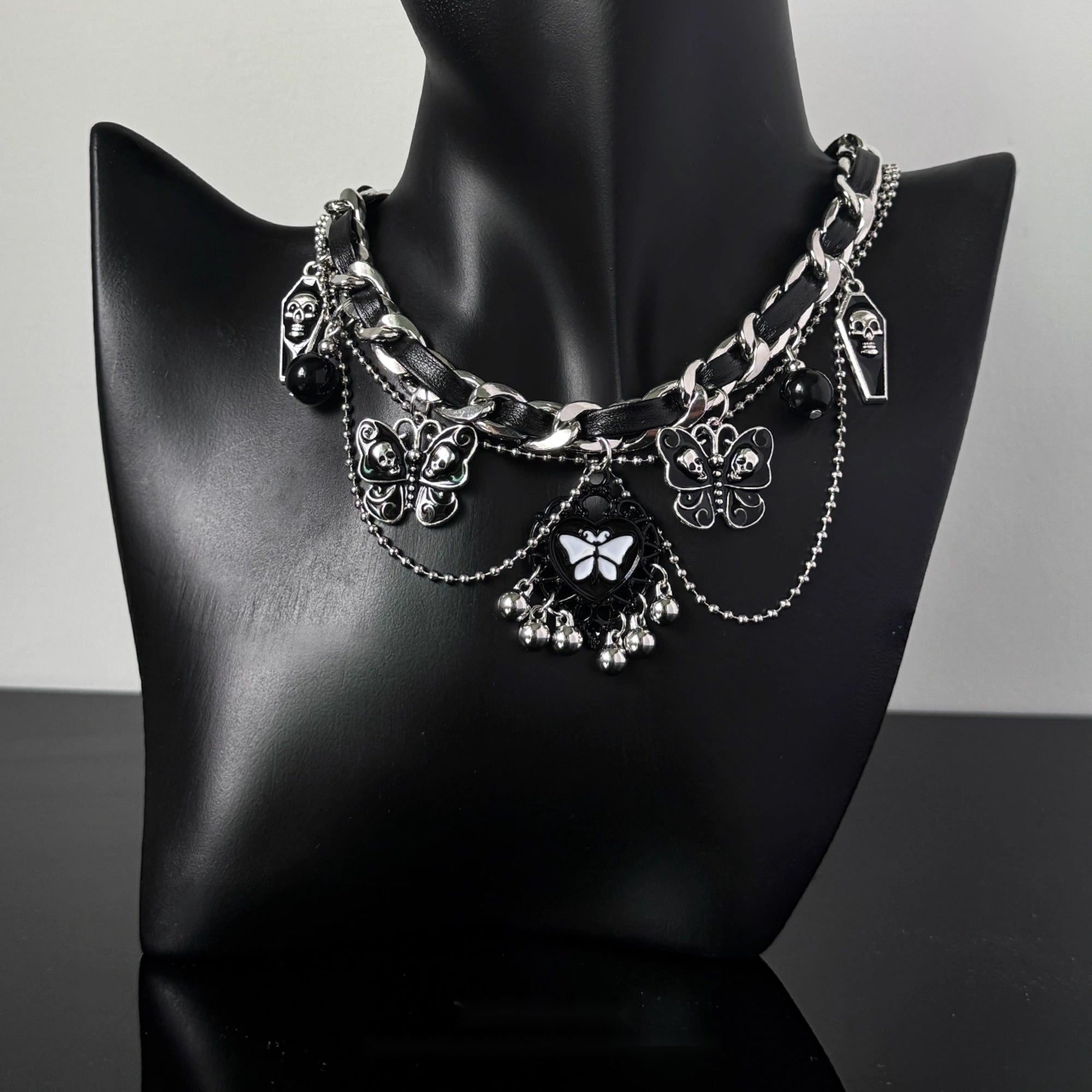 Accessories_Gothic_Butterfly_Layered_Fringe_Choker_MISSTT