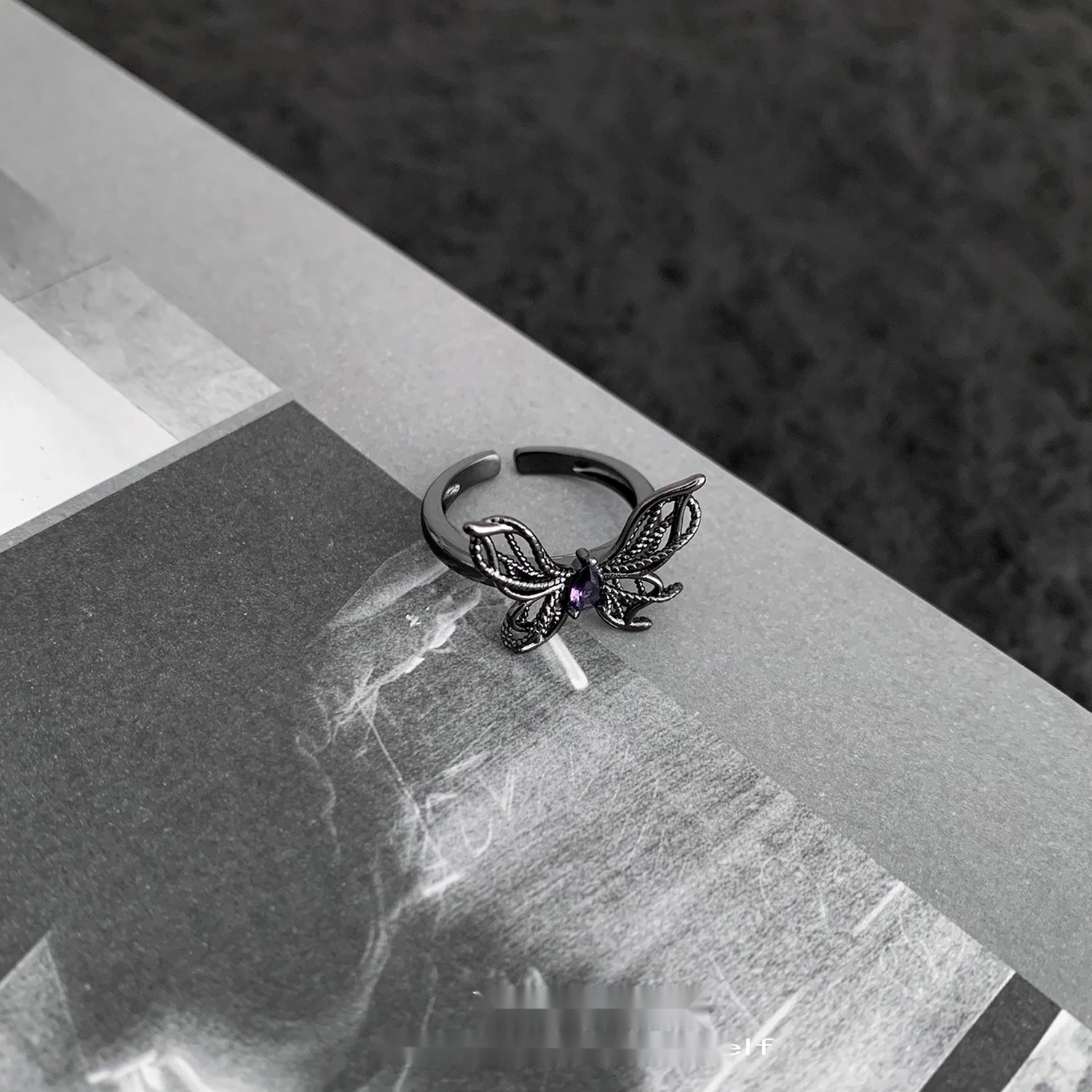Accessories_Gothic_Butterfly_Punk_Ring_MISSTT