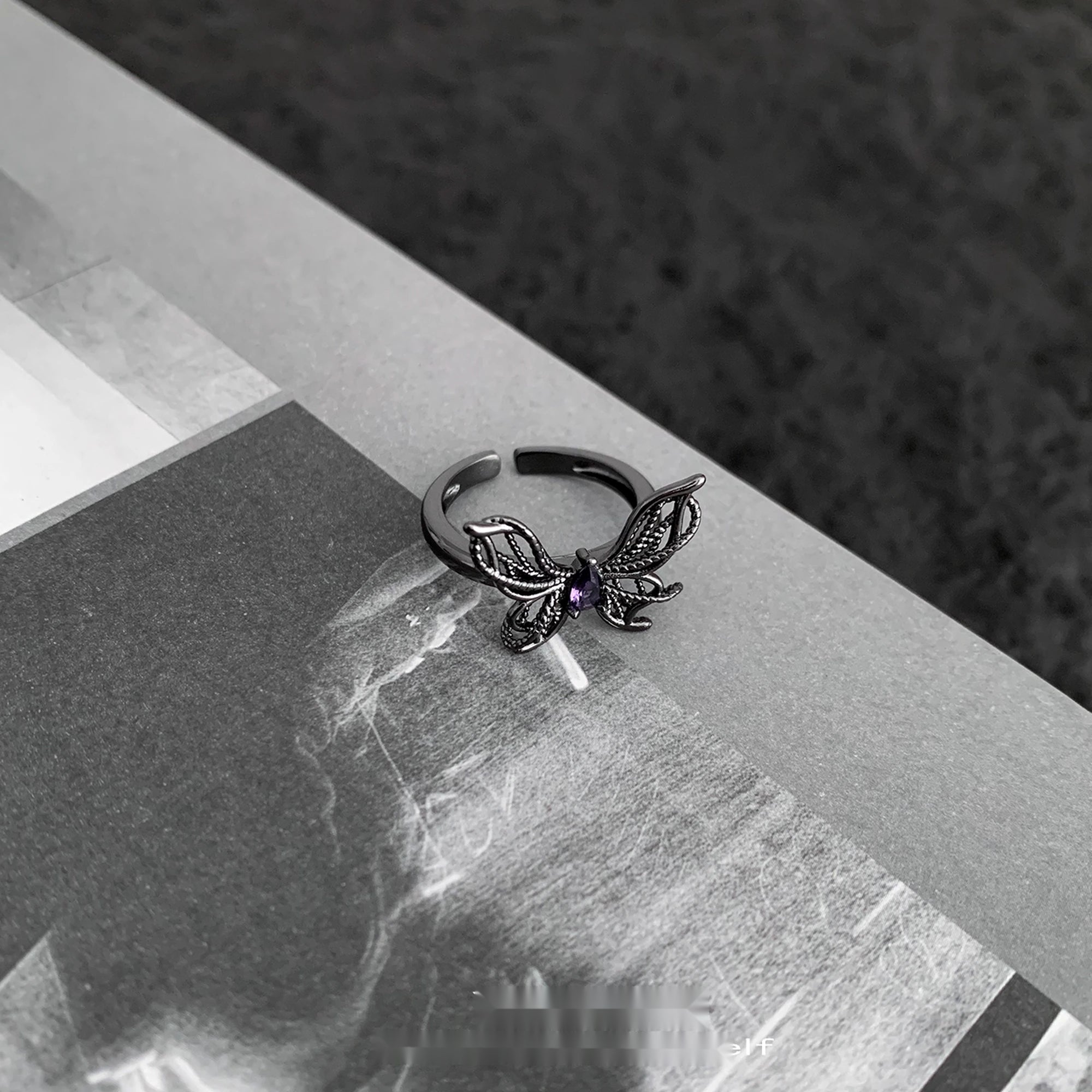 Accessories_Gothic_Butterfly_Punk_Ring_MISSTT
