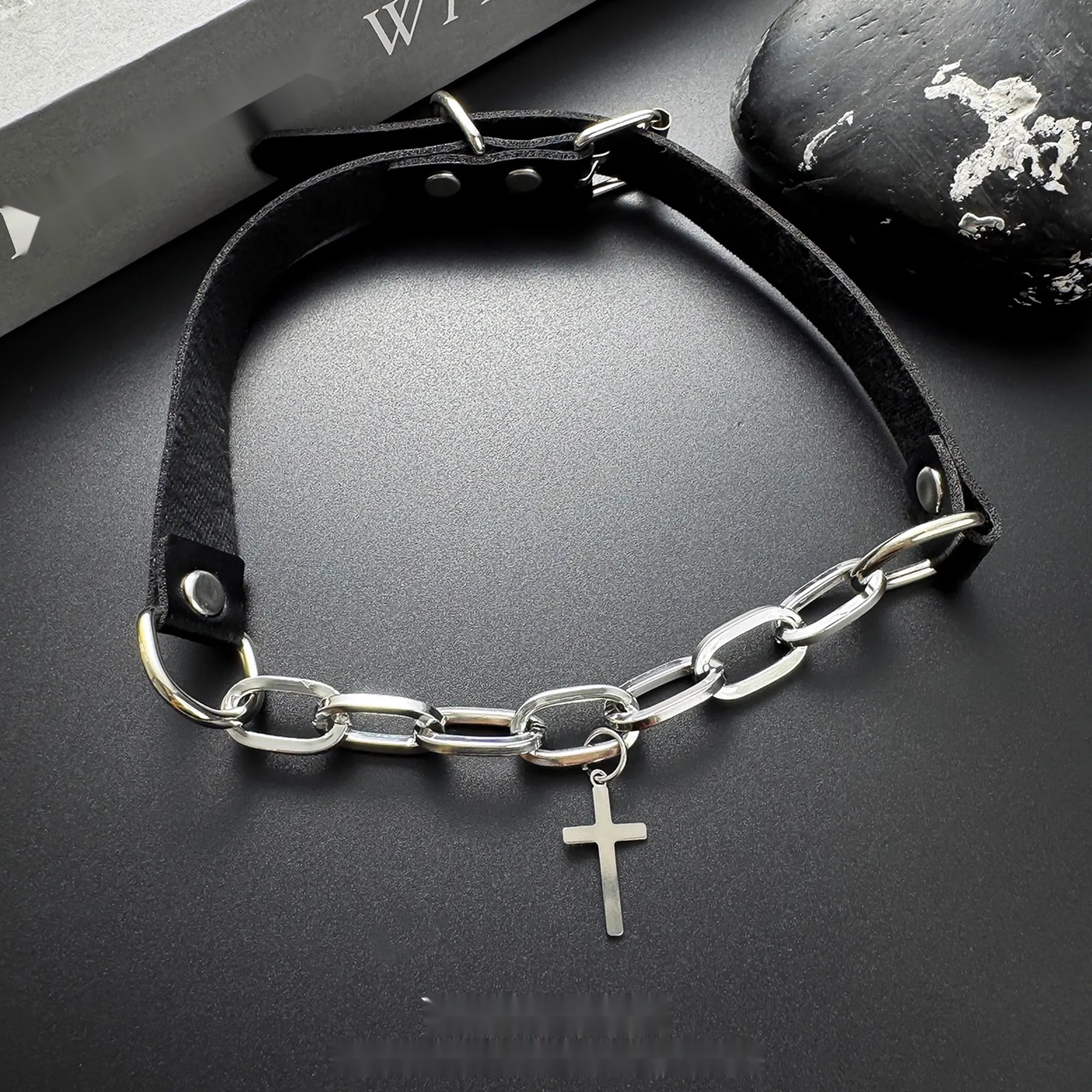 Accessories_Gothic_Cross_Choker_Chain_Punk_Collar_Necklace_MISSTT