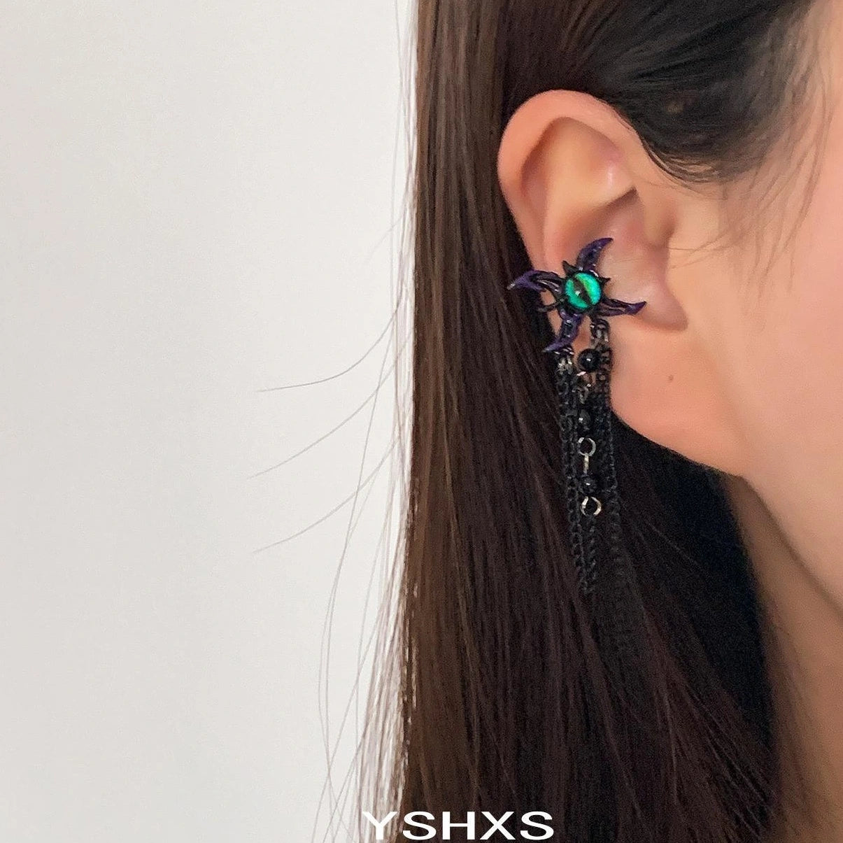 Accessories Gothic Green Demon Eye Fringe Ear Clip