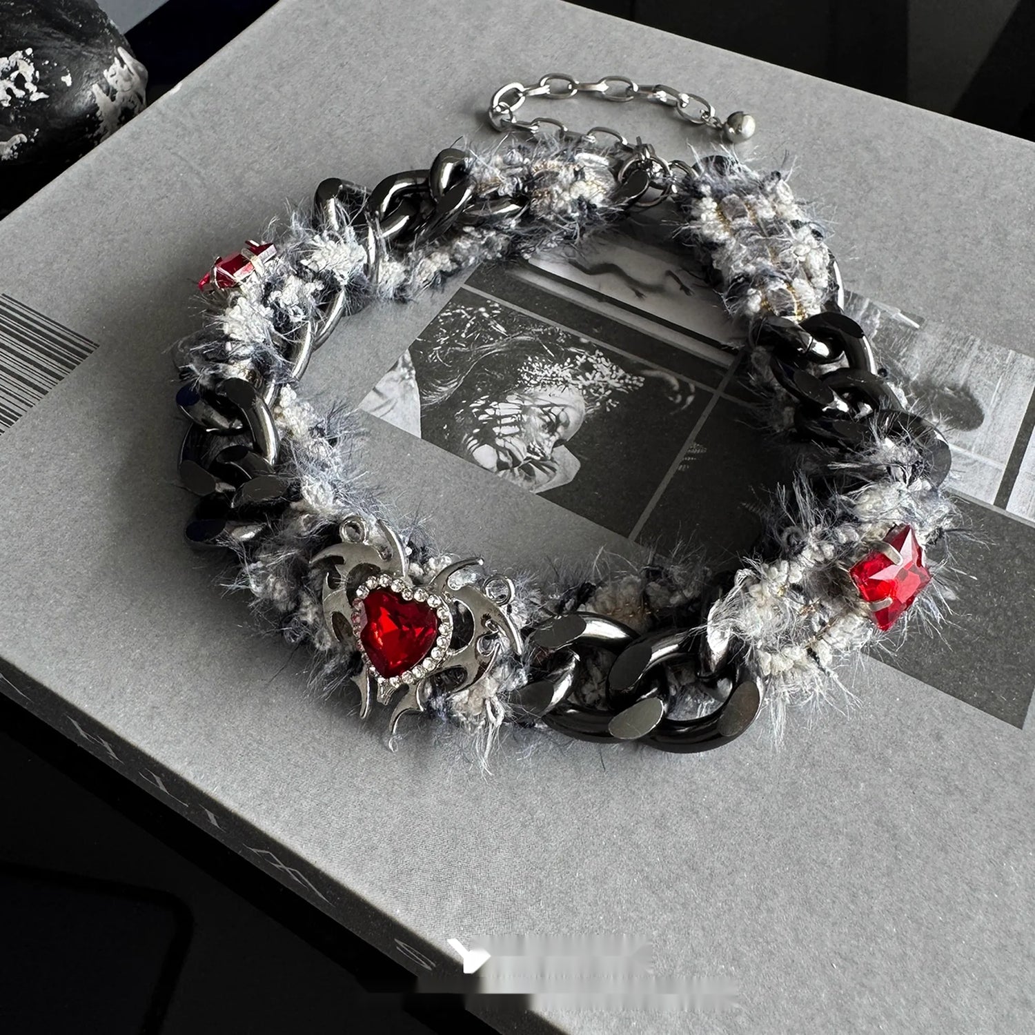 Accessories_Gothic_Lace_Punk_Choker_Necklace_MISSTT