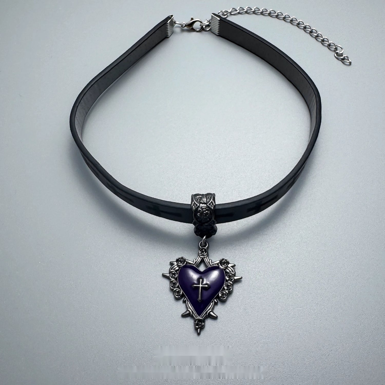 Accessories_Gothic_Purple_Heart_Punk_Choker_Collar_MISSTT