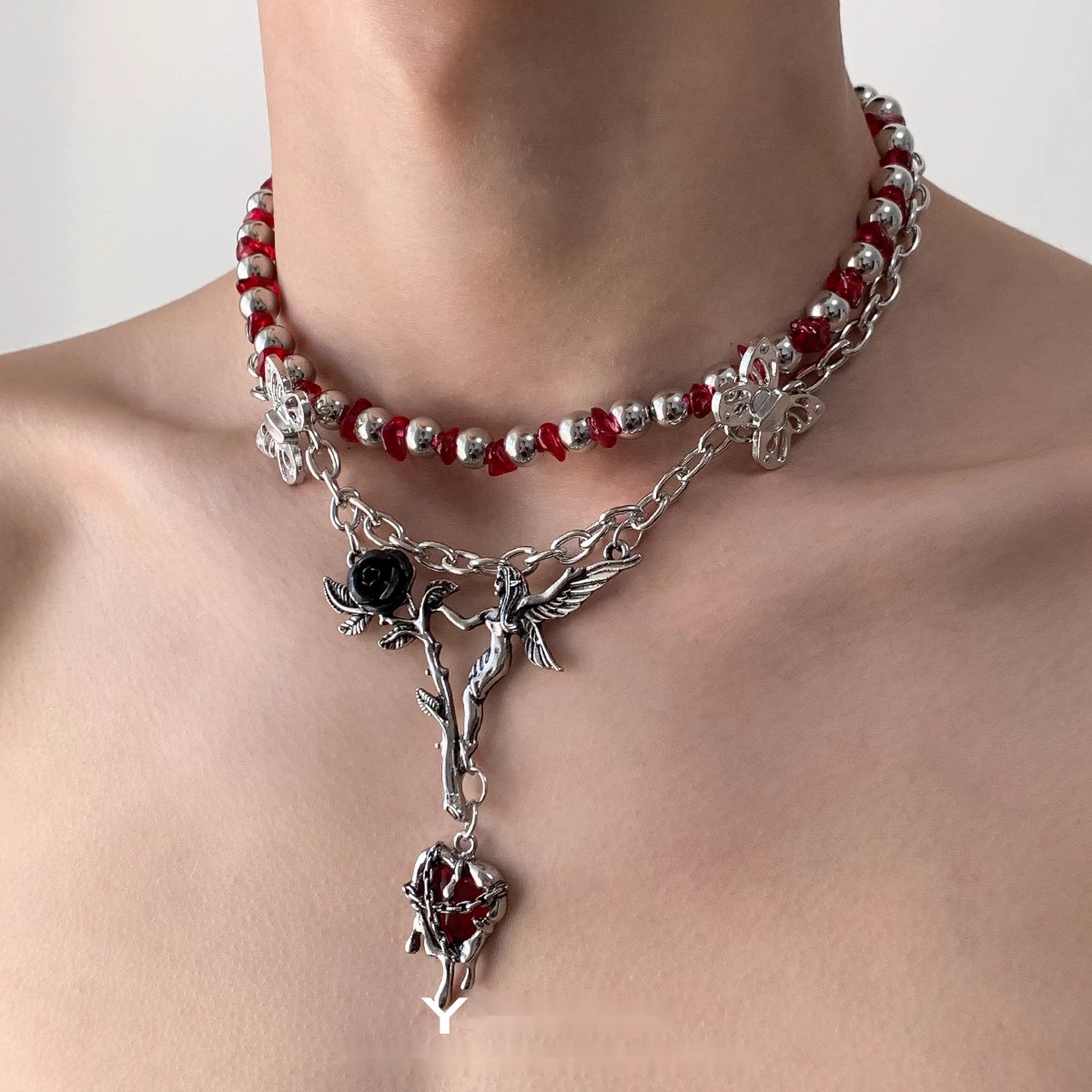 Accessories_Gothic_Red_Heart_Choker_Necklace_MISSTT