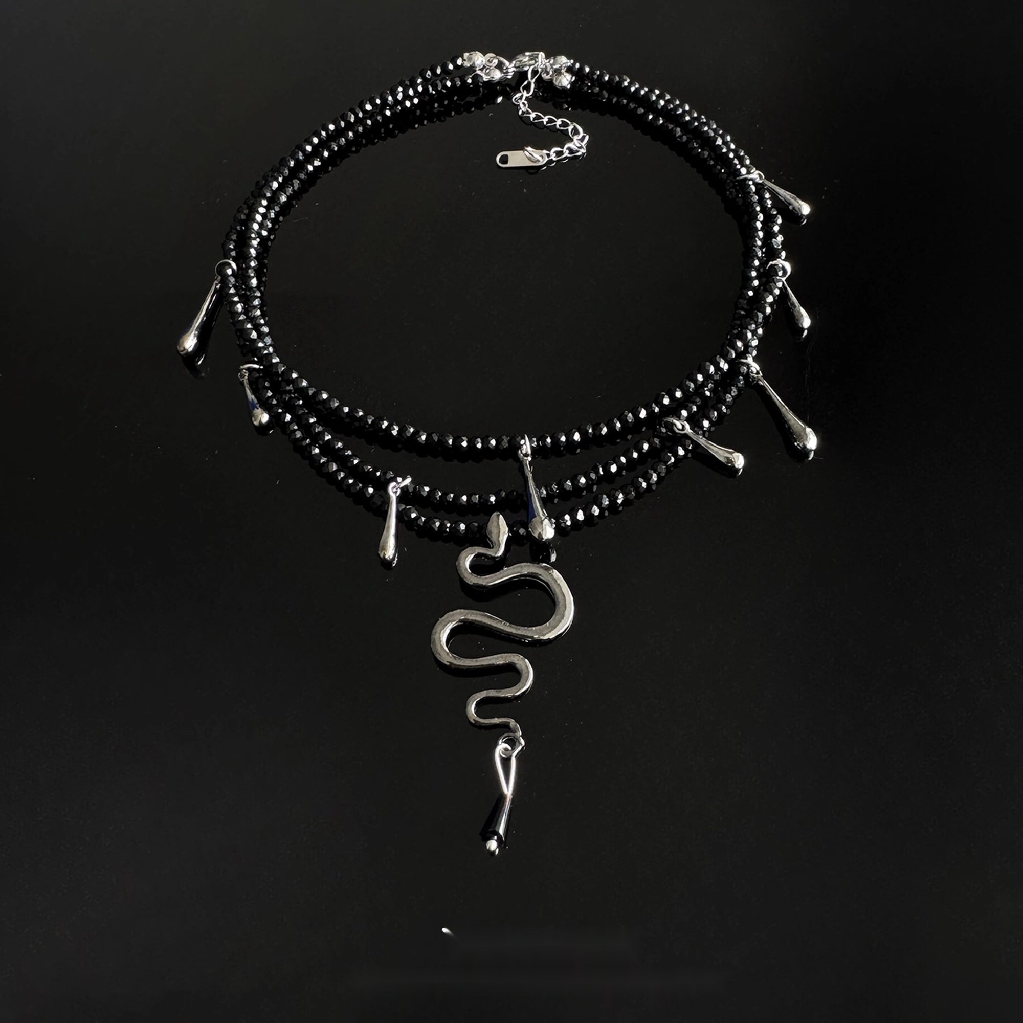 Accessories_Gothic_Snake_Crystal_Beaded_Choker_Necklace_MISSTT