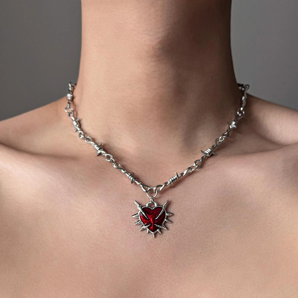 Accessories Gothic Thorn Heart Choker Necklace