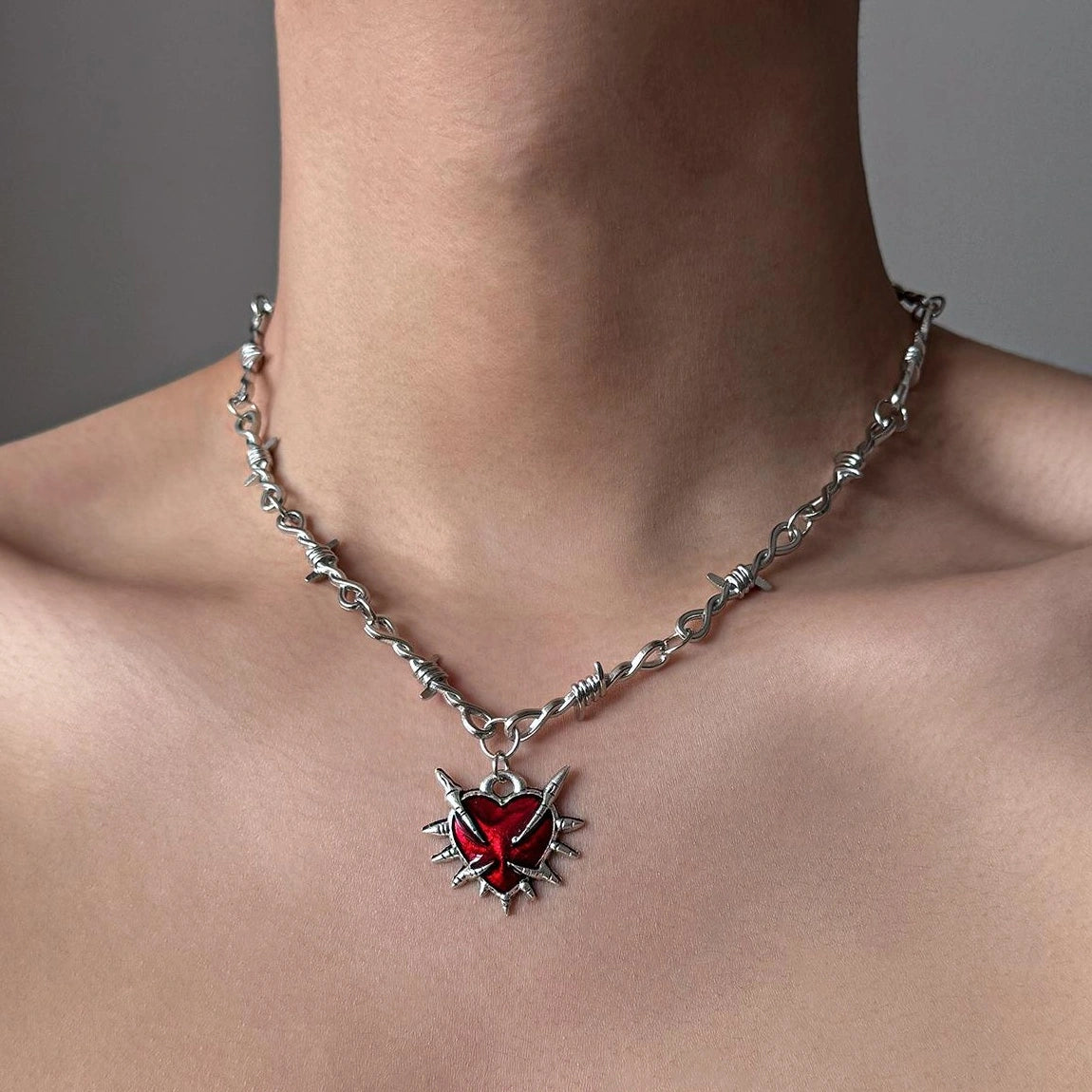 Accessories Gothic Thorn Heart Choker Necklace