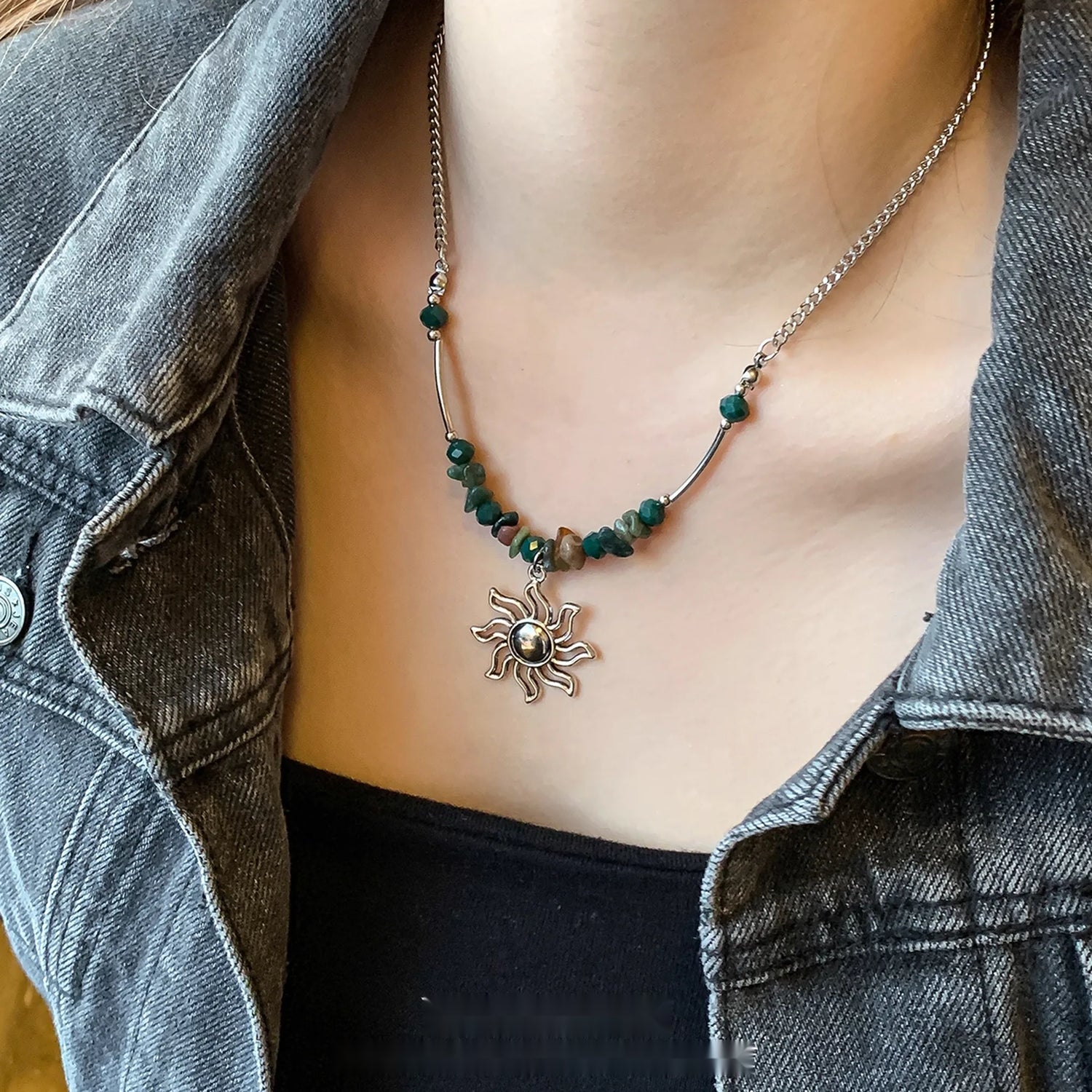 Accessories_Handmade_Sun_Pendant_Beaded_Necklace_MISSTT
