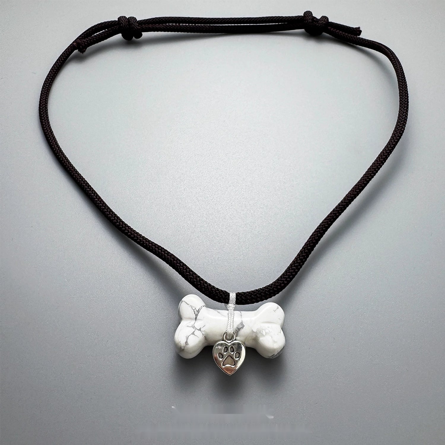 Accessories_Handwoven_Bohemian_Dog_Bone_Pendant_Necklace_MISSTT
