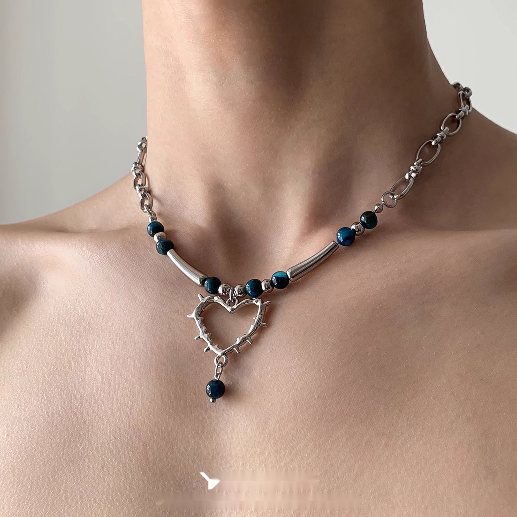 Accessories_Hollow_Out_Blue_Beaded_Love_Choker_Necklace_MISSTT