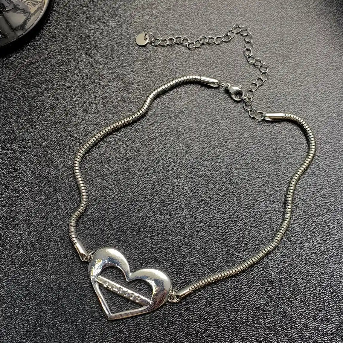 Accessories Hollow Out Heart Choker Necklace