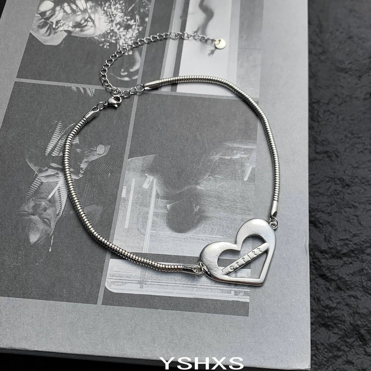 Accessories Hollow Out Heart Choker Necklace