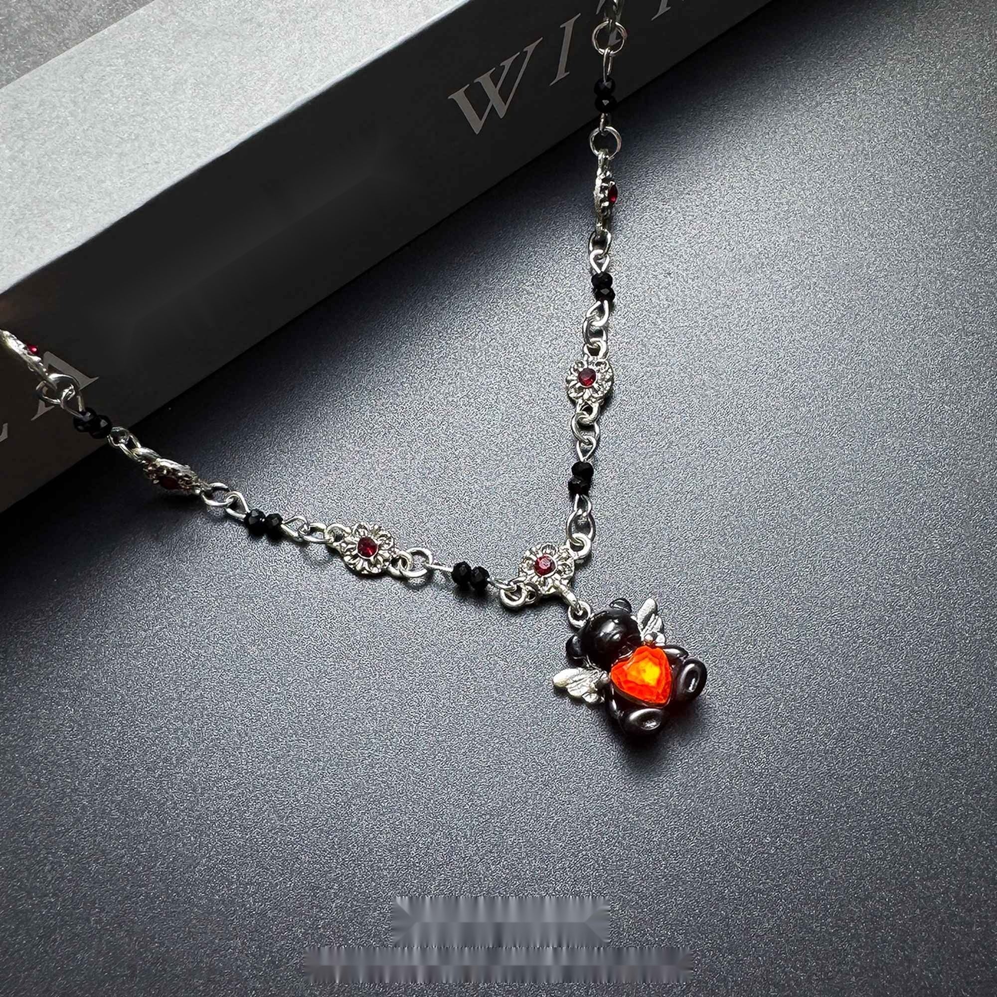 Accessories_Interlocking_Heart_Bear_Pendant_Necklace_MISSTT