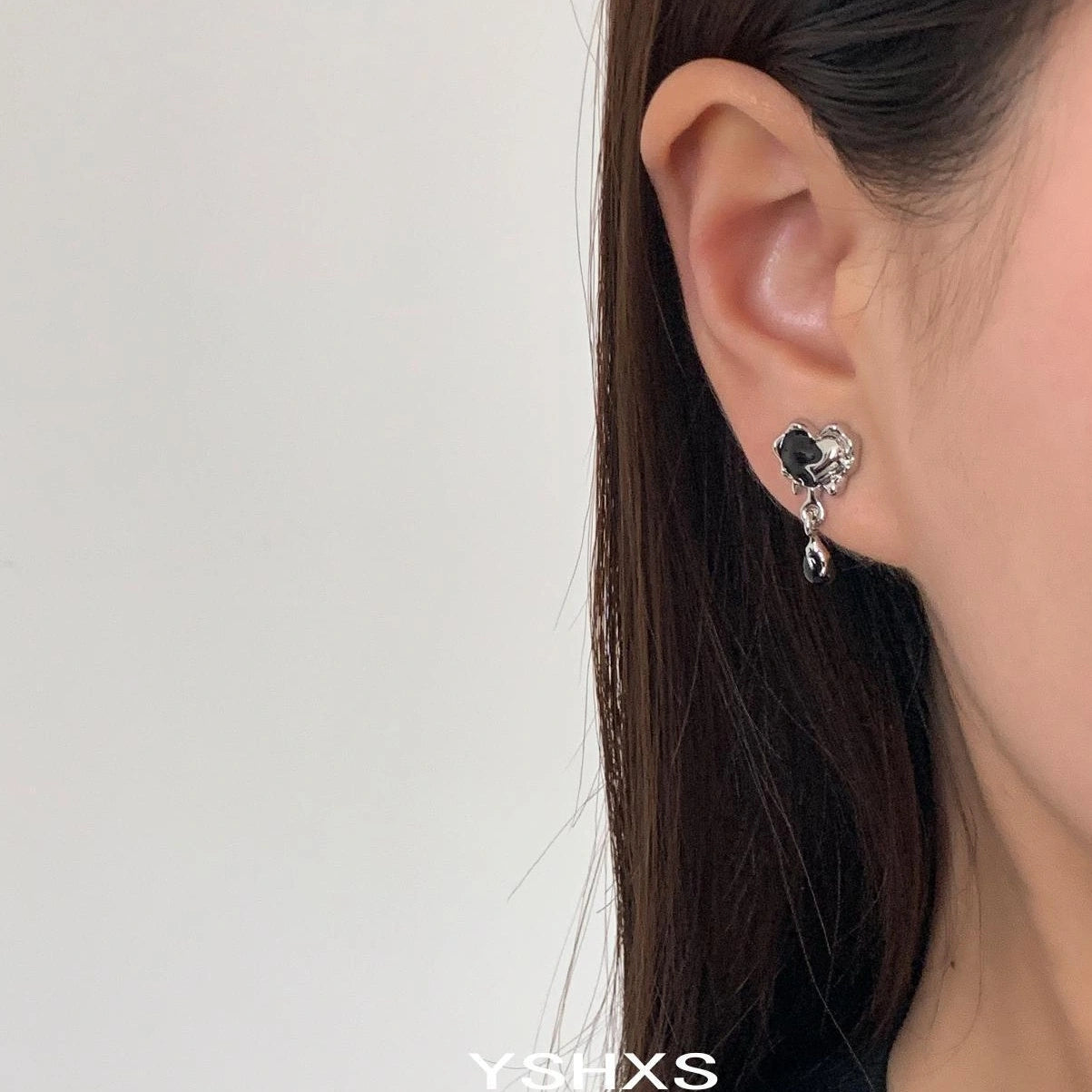 Accessories Lava Love Drop Ear Cuff