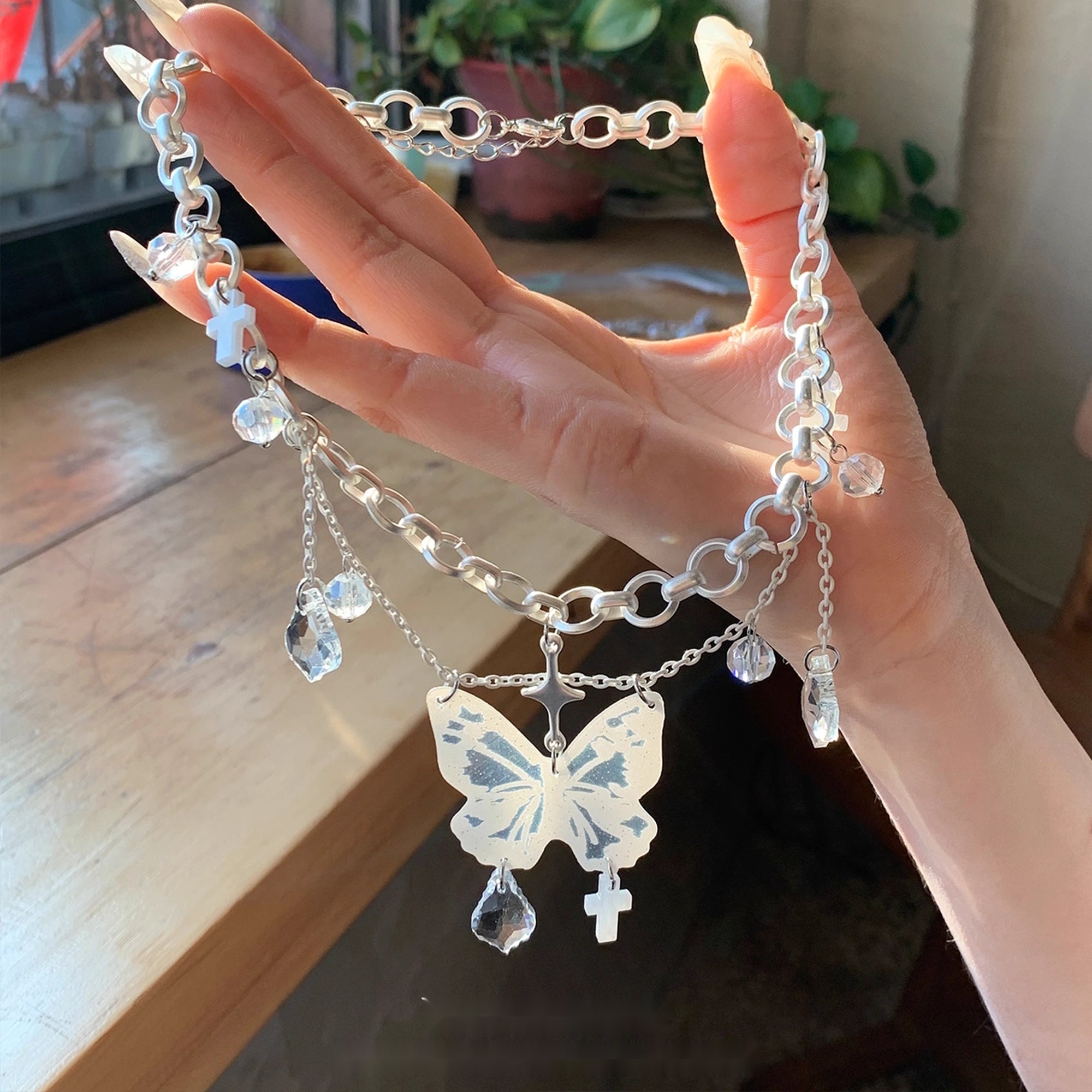Accessories_Layered_Fringe_Butterfly_Choker_Necklace_MISSTT
