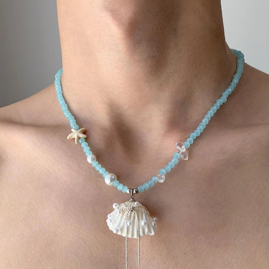 Accessories Ocean Breeze Shell Necklace With Blue Crystal