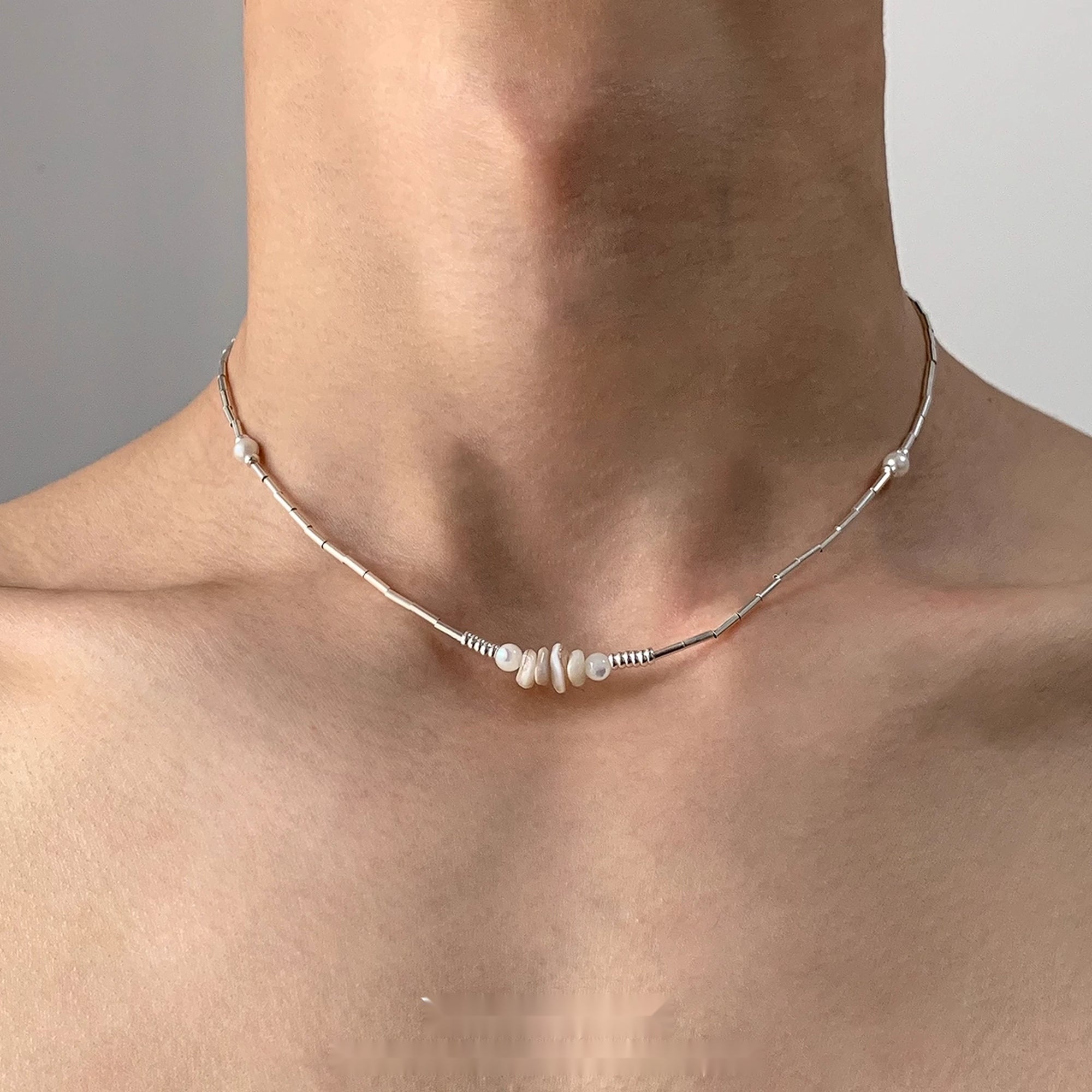 Accessories_Pearl_Crushed_Stone_Pendant_Choker_MISSTT