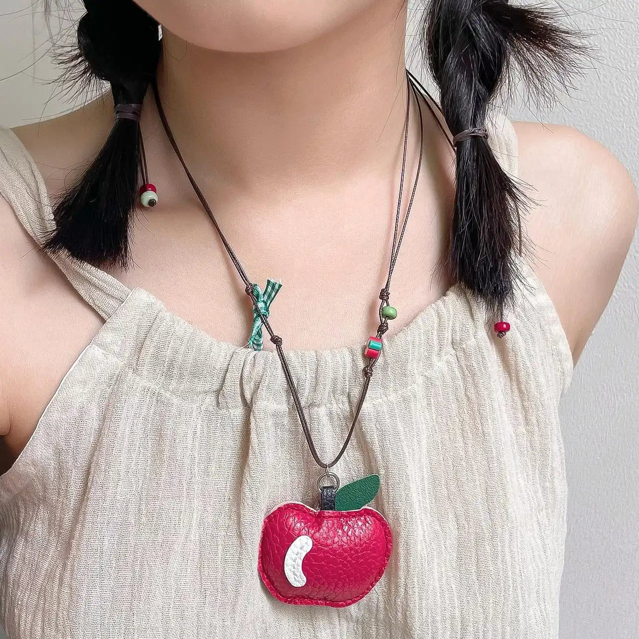 Accessories Pull Out Apple Knit Necklace