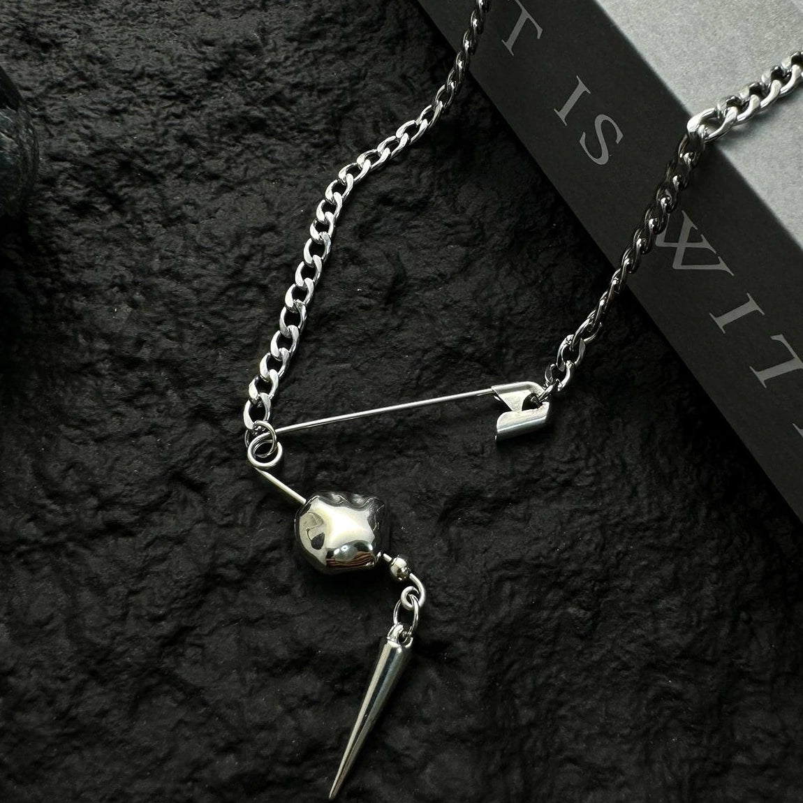 Accessories Punk Rivet Pin Pendant Necklace
