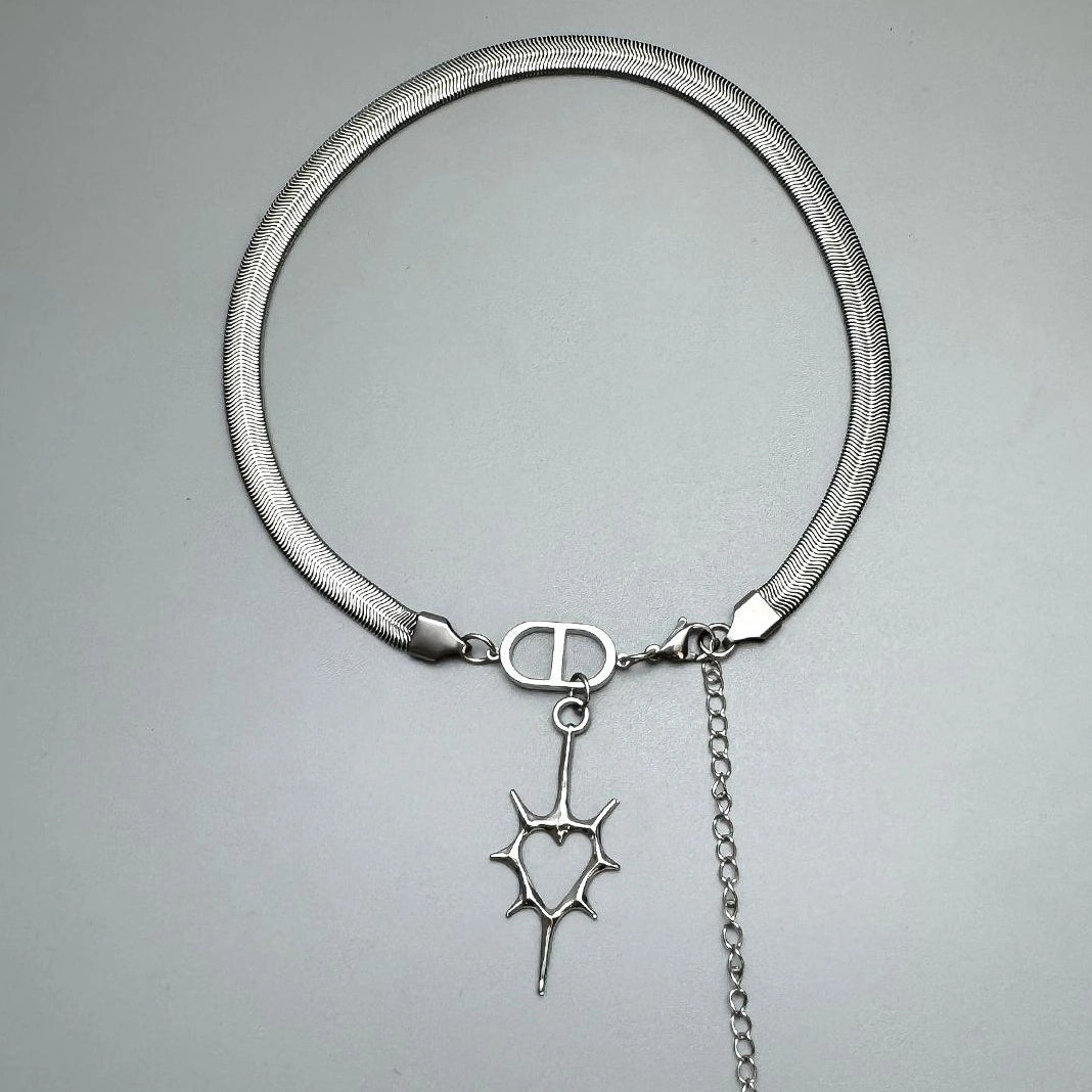 Accessories Punk Spike Pendant Hollow Heart Snake Chain Necklace