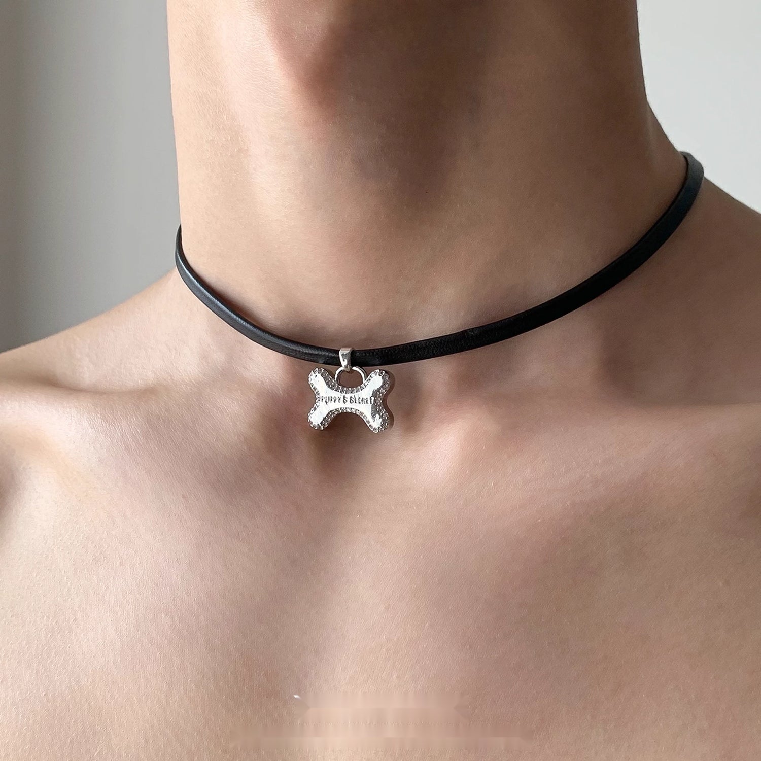 Accessories_Puppy_Bone_Sweet_Punk_Choker_Necklace_MISSTT