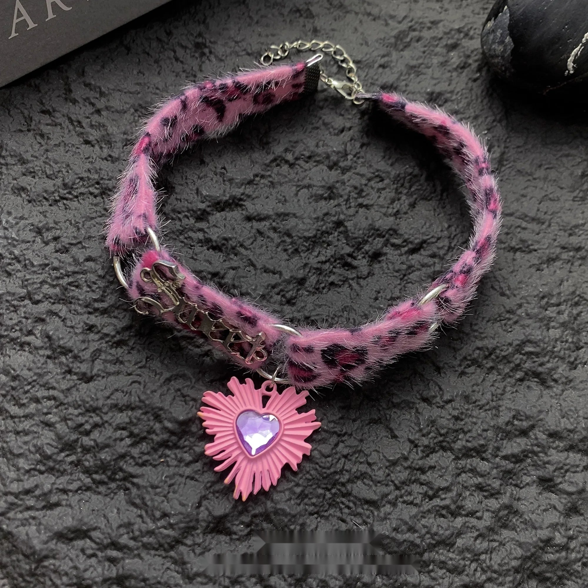 Accessories_Purple_Leopard_Heart_Choker_Necklace_MISSTT