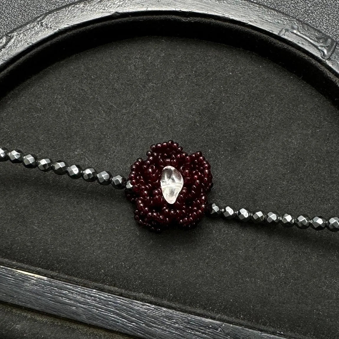 Accessories Red Woven Beaded Flower Black Onyx Choker Necklace