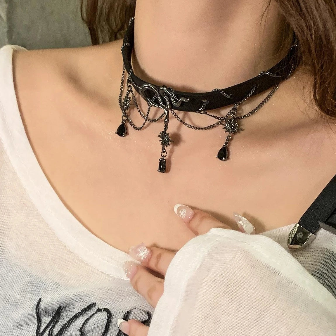 Accessories Serpentine Fringe Choker Necklace