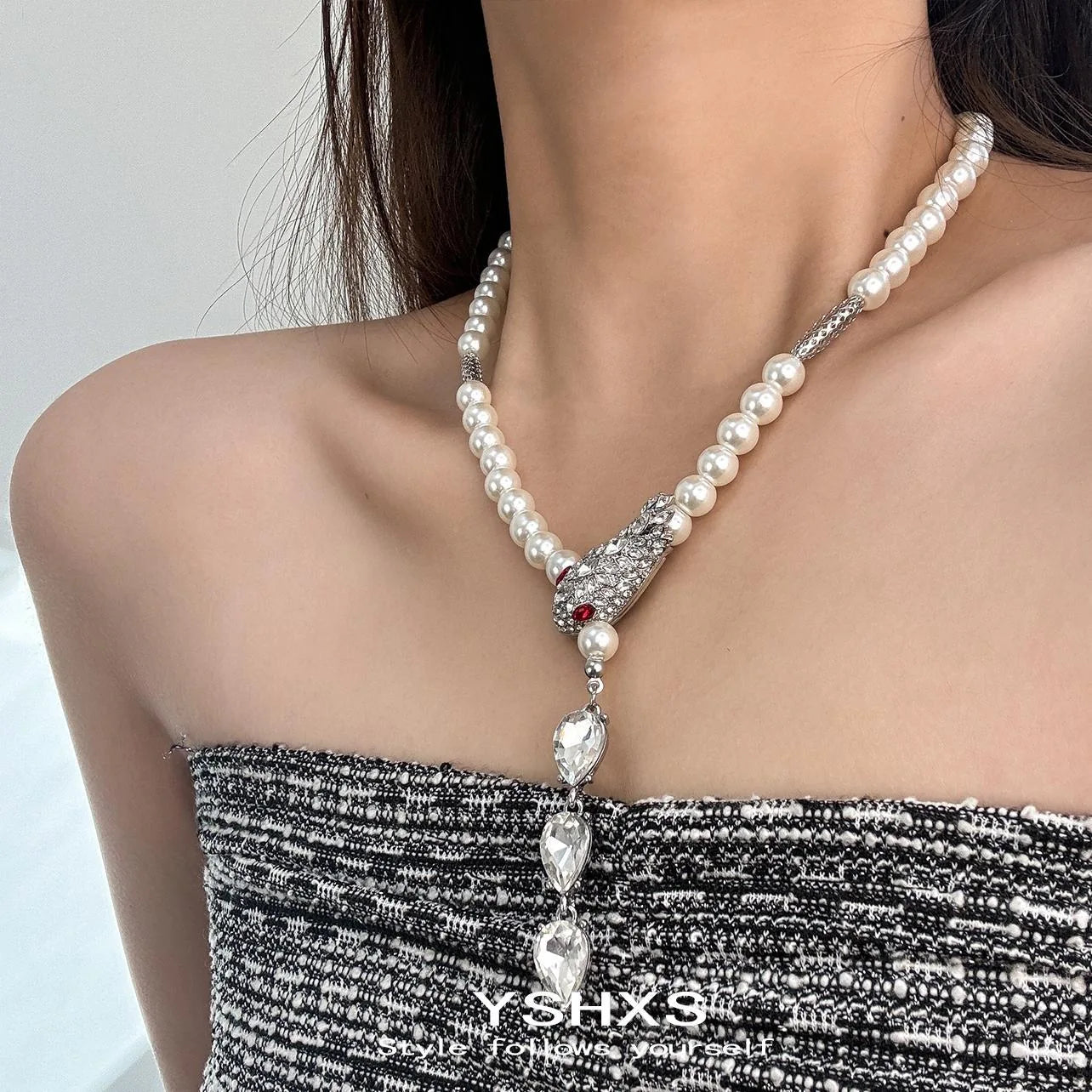 Accessories Serpentine Pearl Long Necklace