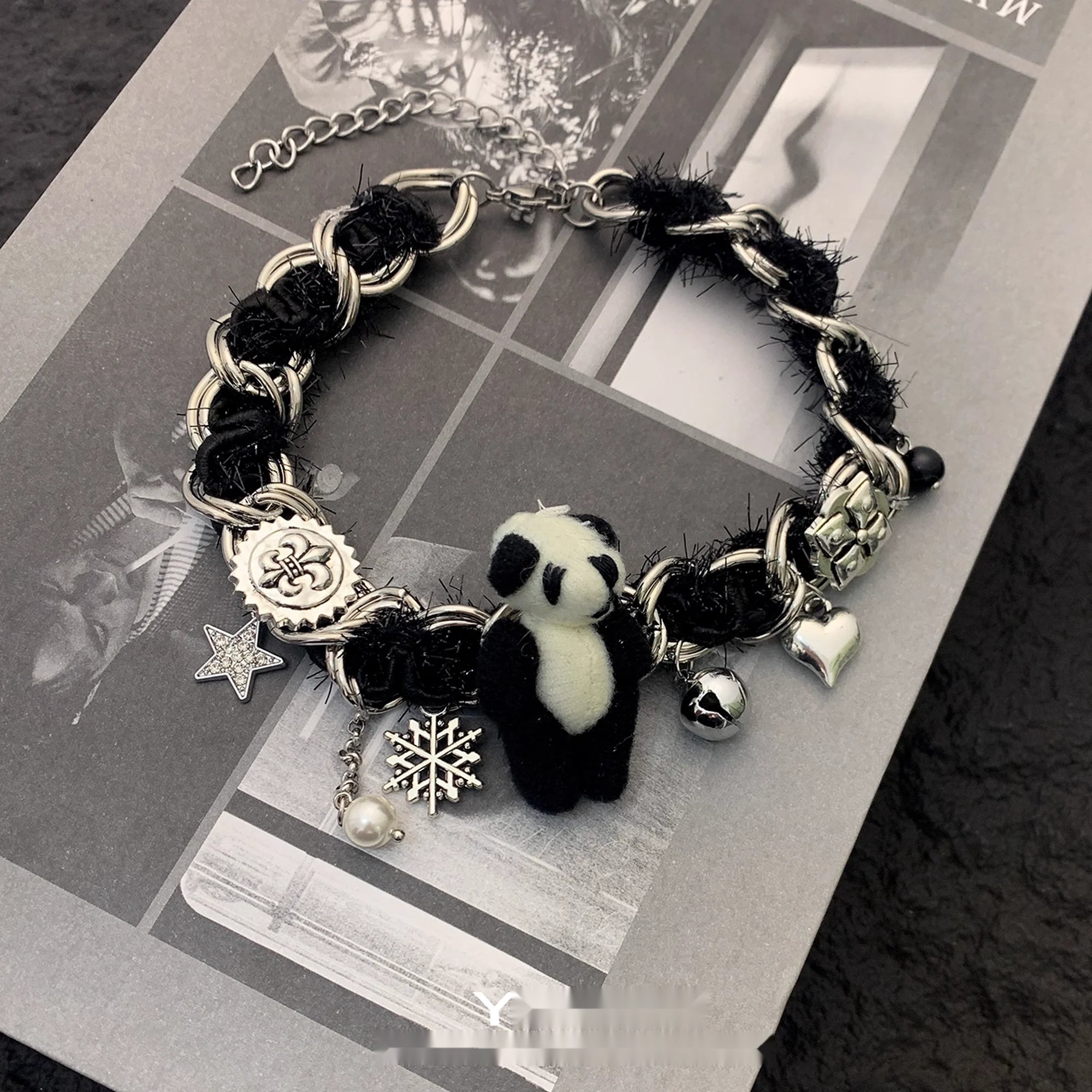 Accessories_Snowflake_Panda_Star_Choker_Necklace_MISSTT