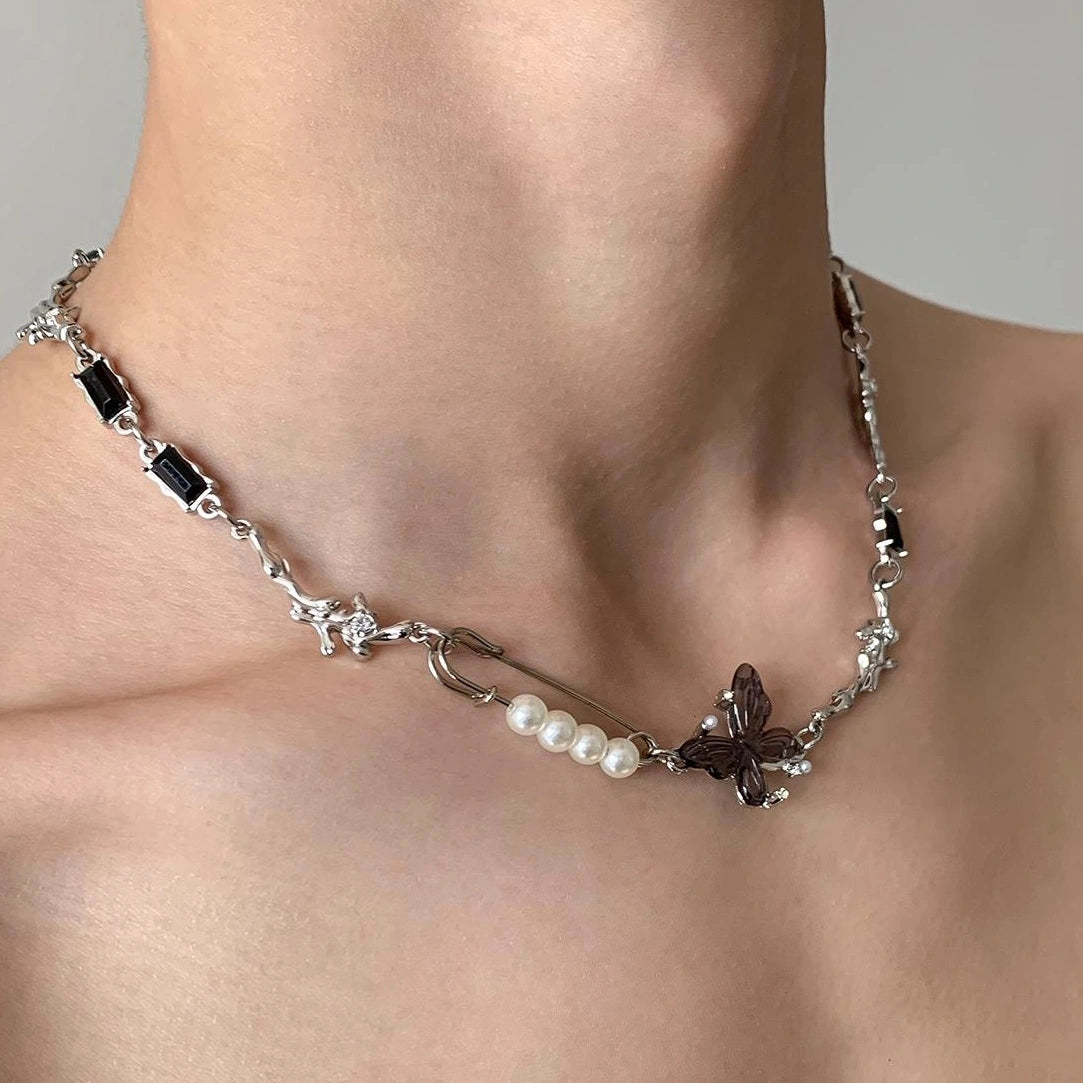 Accessories Textured Butterfly Pearl Pin Necklace