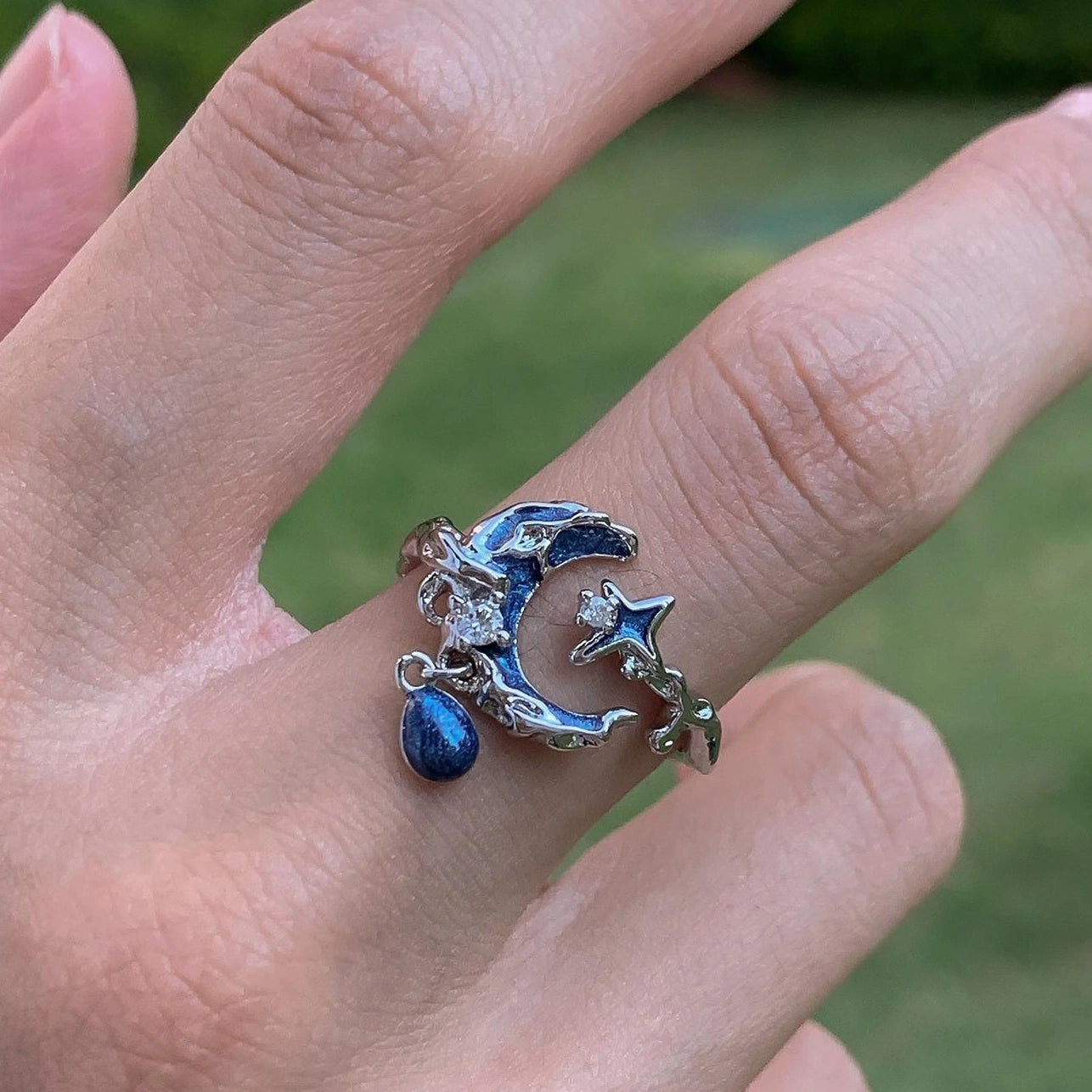 Accessories Textured Enamel Moon Adjustable Ring
