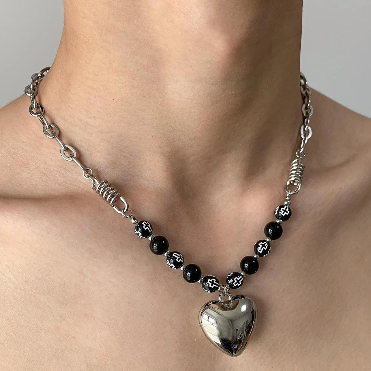 Accessories Textured Heart Locket Beaded Choker Necklace