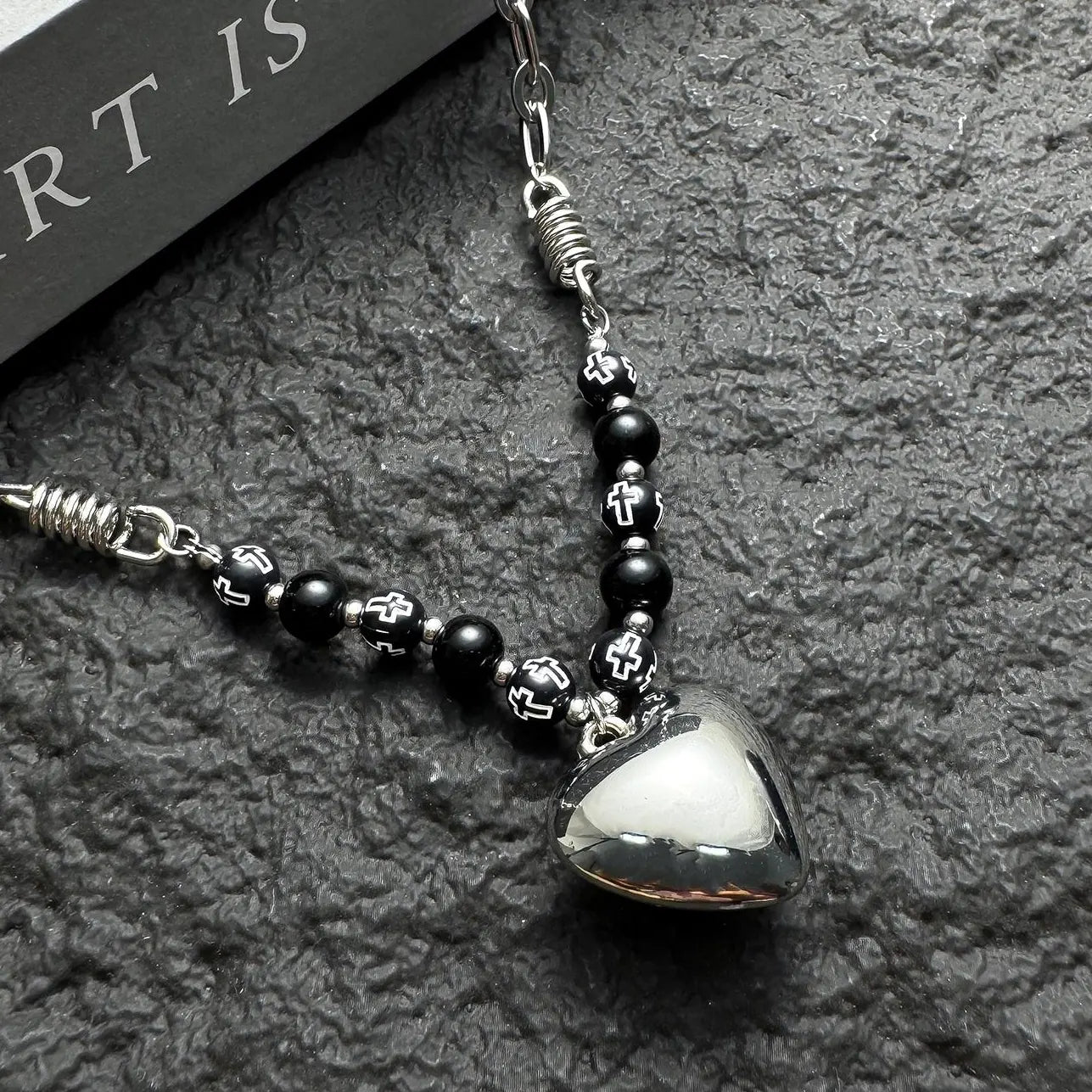 Accessories Textured Heart Locket Beaded Choker Necklace