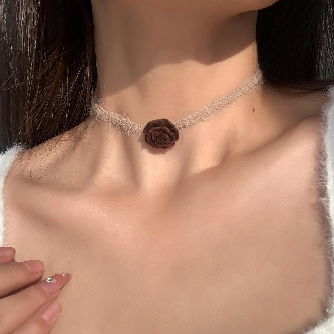 Accessories Velvet Rose Choker Necklace