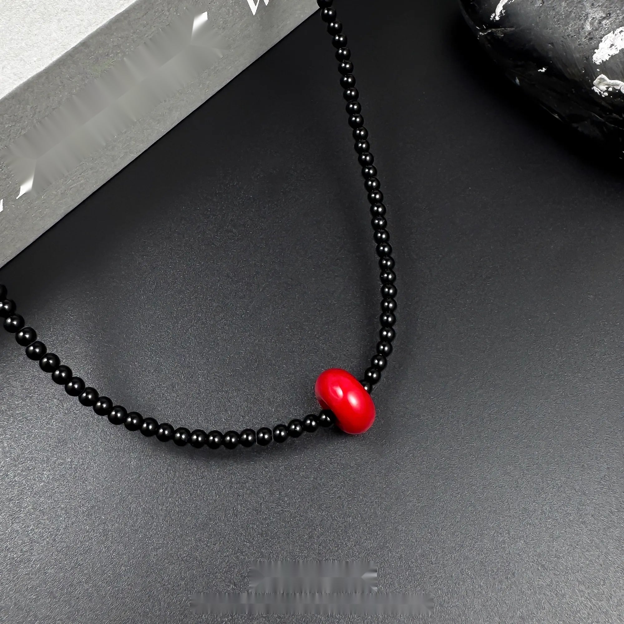 Accessories_Vintage_Beaded_Pendant_Choker_Necklace_MISSTT