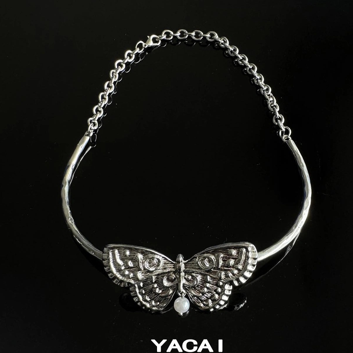 Accessories Vintage Butterfly Pearl Choker