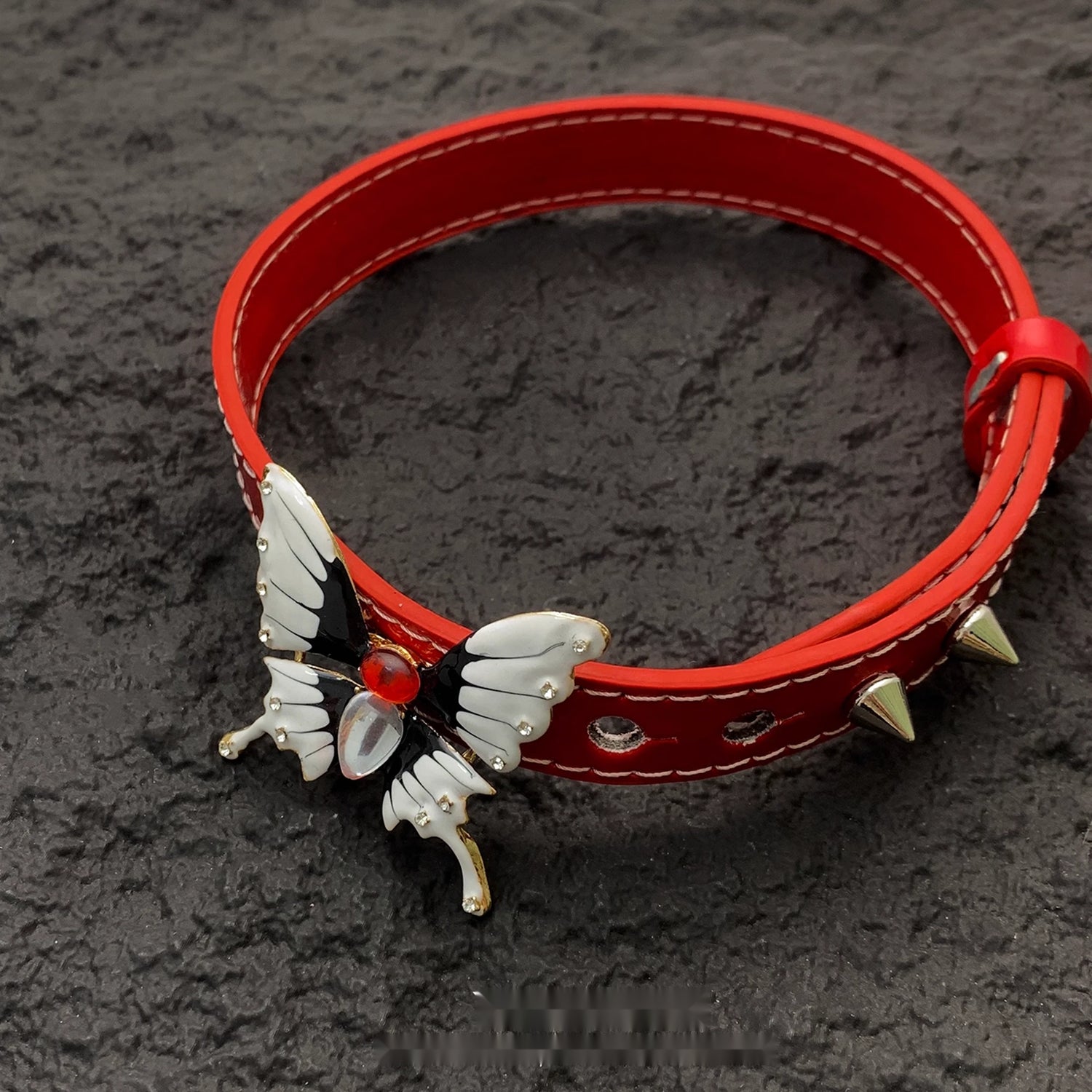 Accessories_Vintage_Butterfly_Rivet_Red_Leather_Gothic_Choker_MISSTT