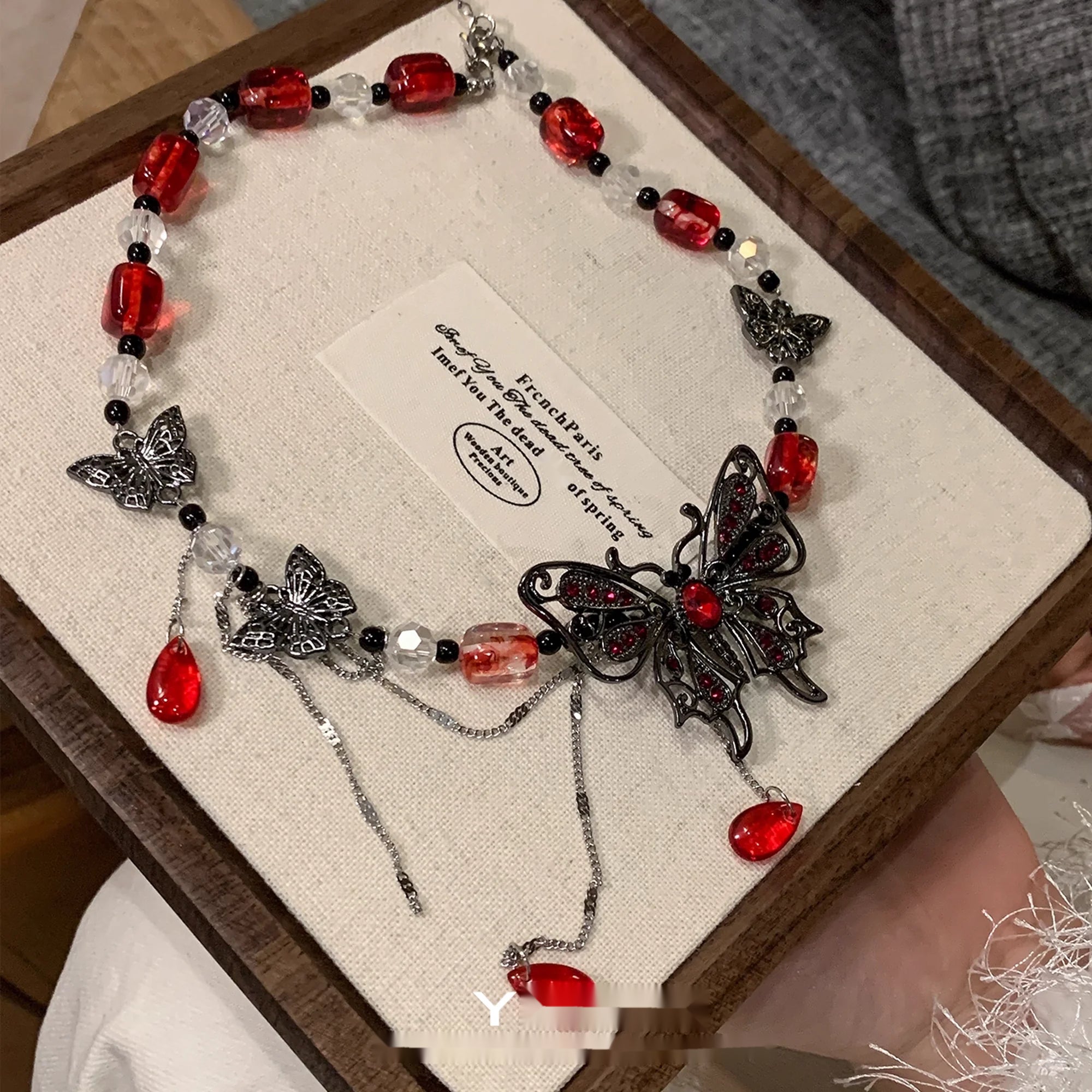 Accessories_Vintage_Butterfly_Teardrop_Choker_Necklace_MISSTT