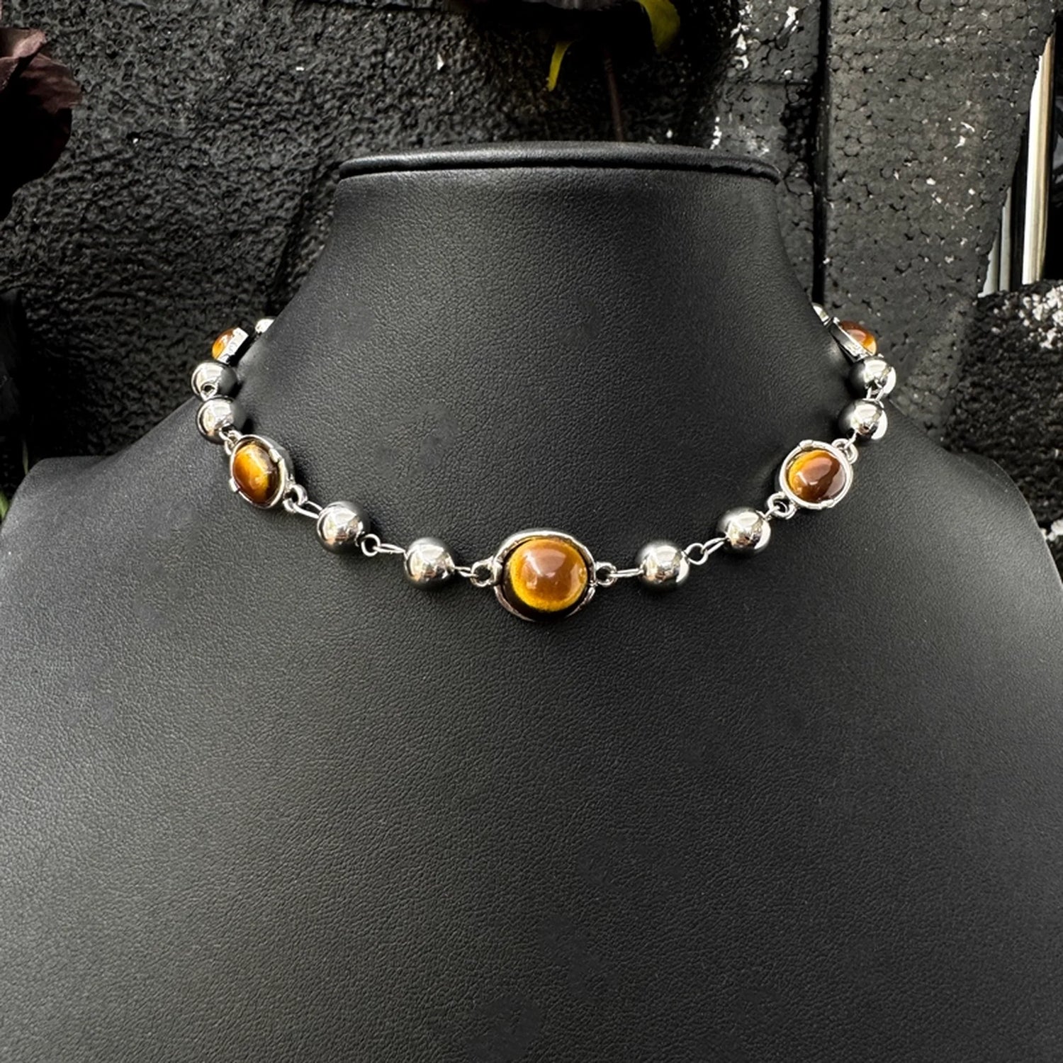 Accessories_Vintage_Cat_S_Eye_Choker_Necklace_MISSTT