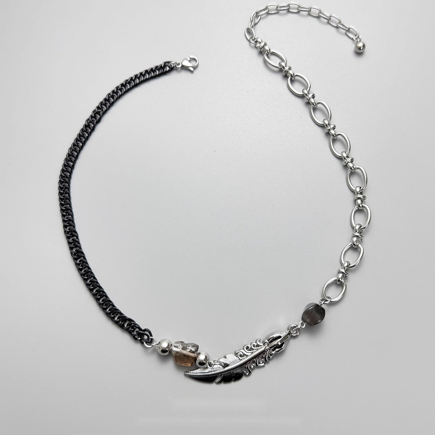 Accessories_Vintage_Feather_Pendant_Layered_Necklace_MISSTT