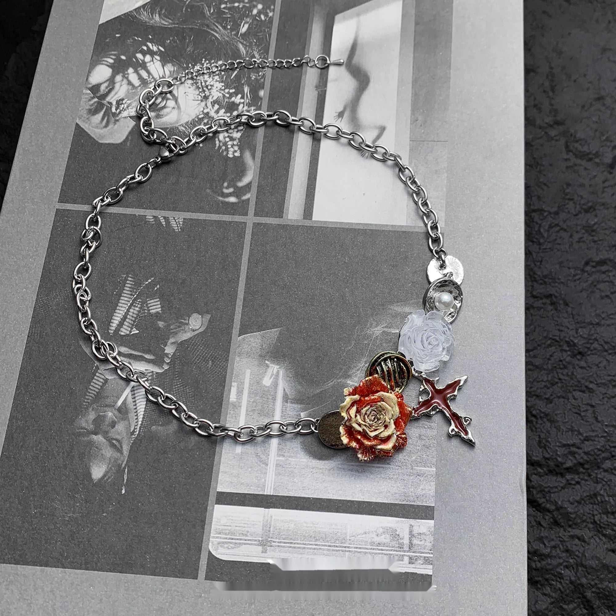 Accessories_Vintage_Gothic_Rose_Cross_Choker_Necklace_MISSTT