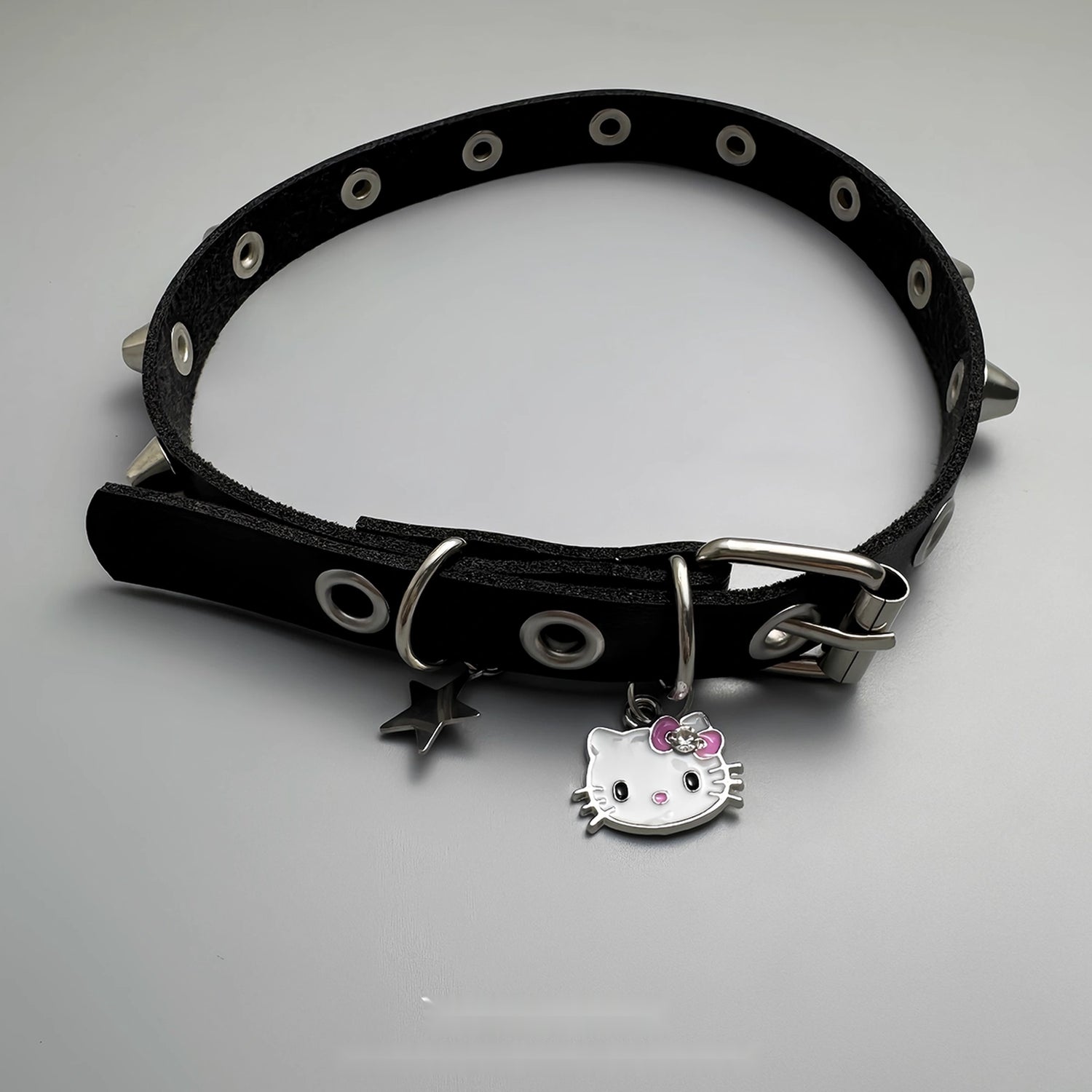 Accessories_Y2K_Star_Charm_Choker_Necklace_MISSTT