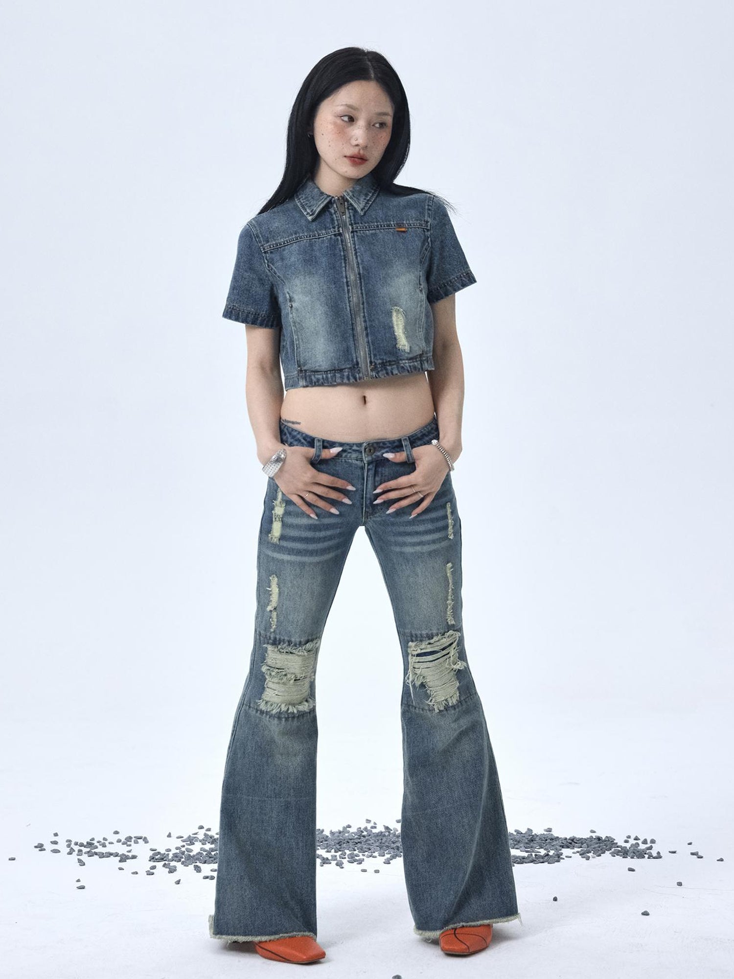 Achihara 1988 Vintage Low Rise Flared Jeans With Distressed Details