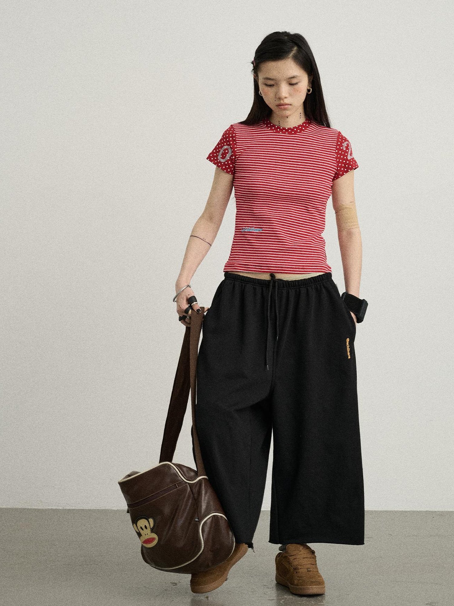 Achihara Achihara Distressed Hem Cargo Joggers