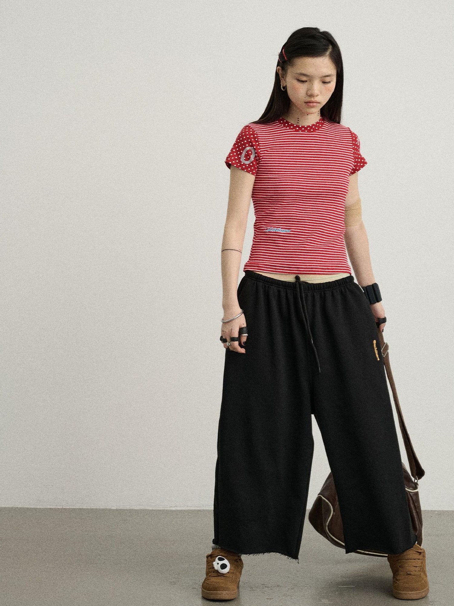 Achihara Achihara Distressed Hem Cargo Joggers