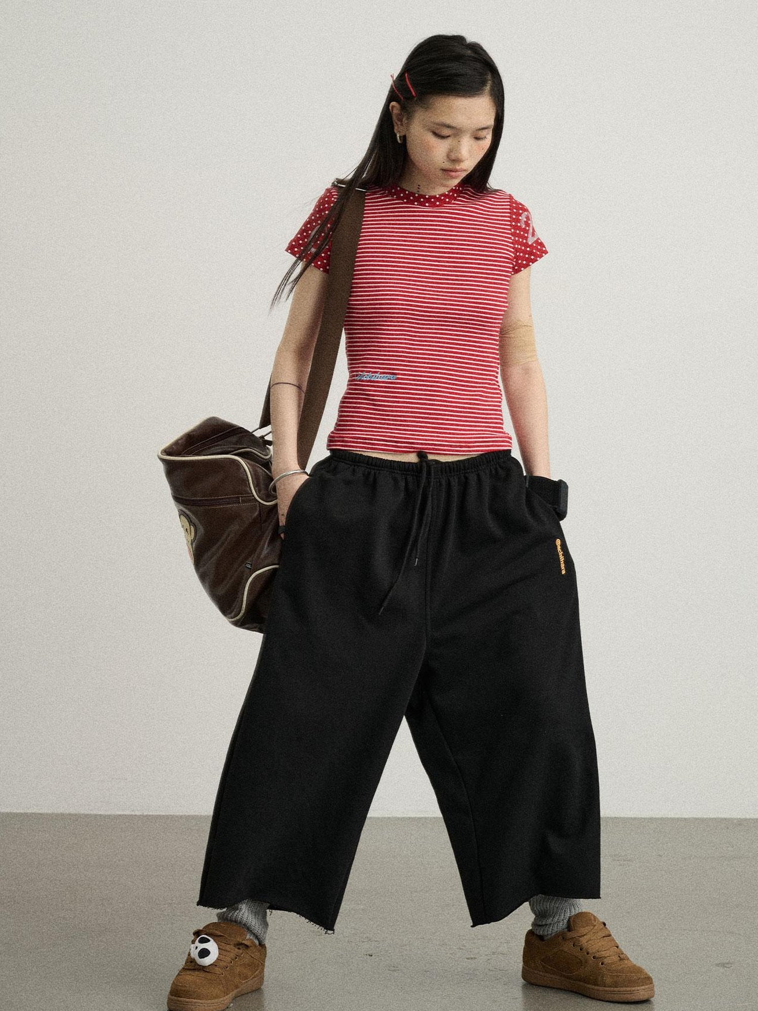 Achihara Achihara Distressed Hem Cargo Joggers