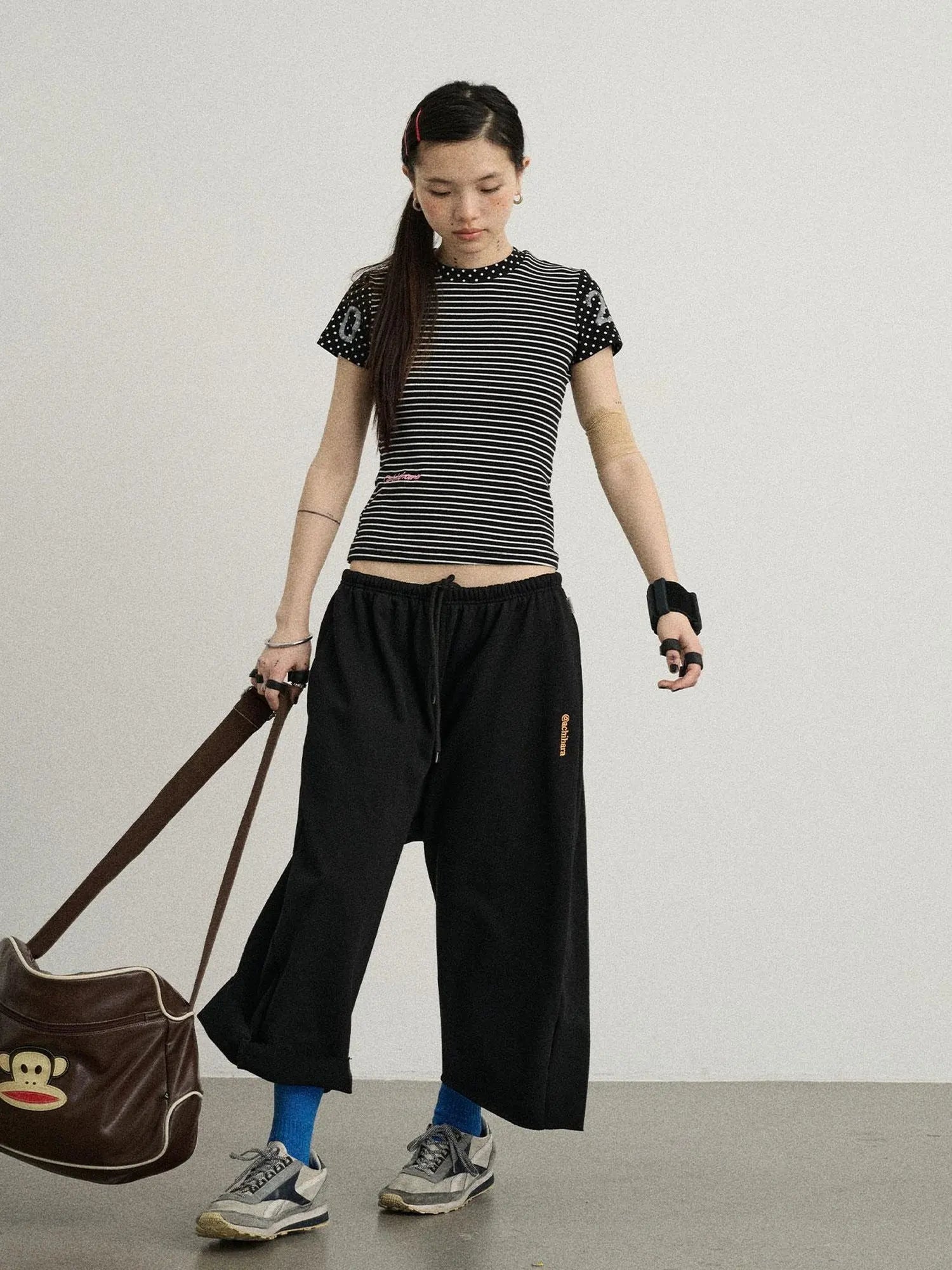 Achihara Distressed Hem Cargo Joggers