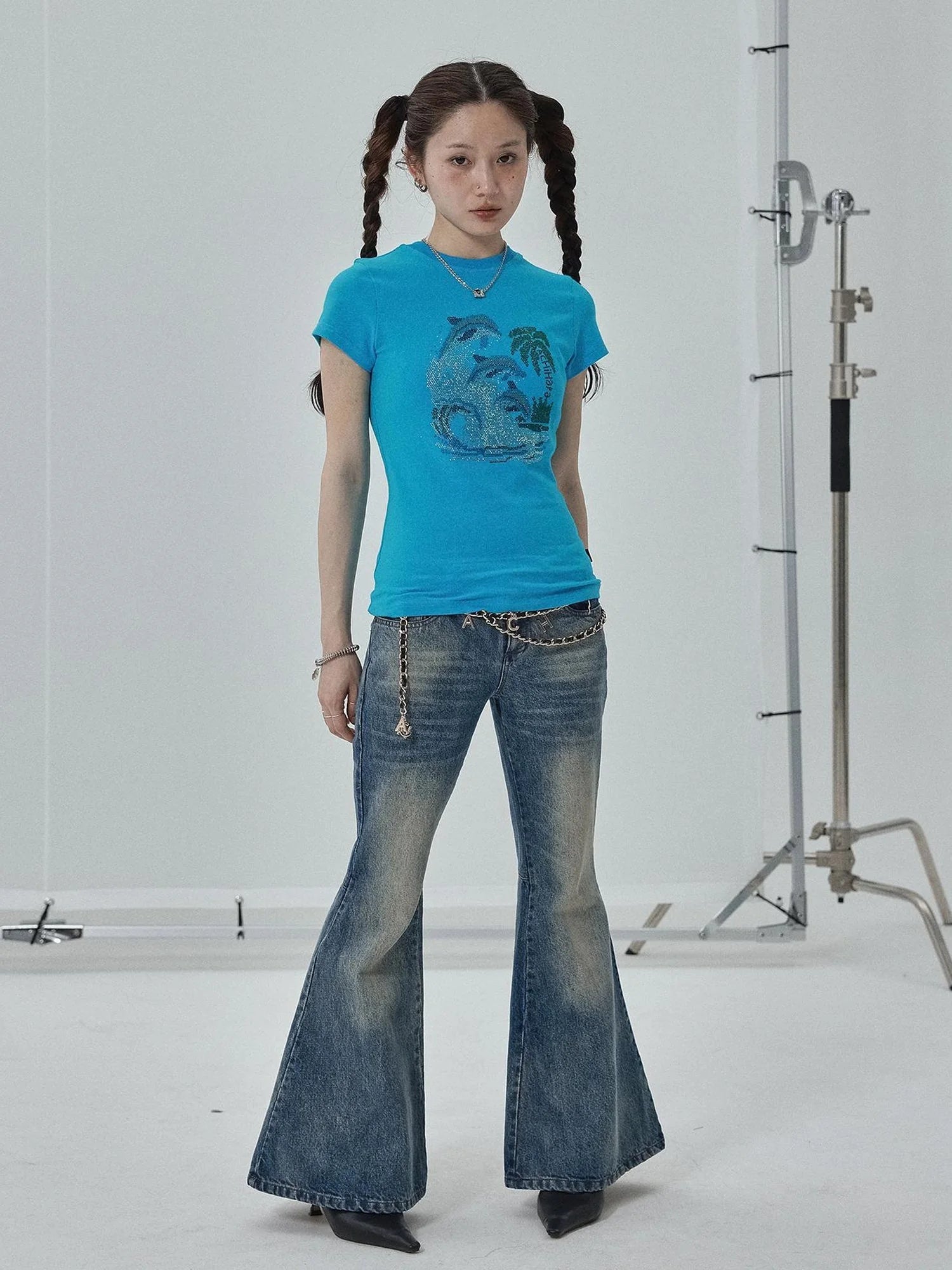 Achihara Low Rise Flared Wide Leg Jeans